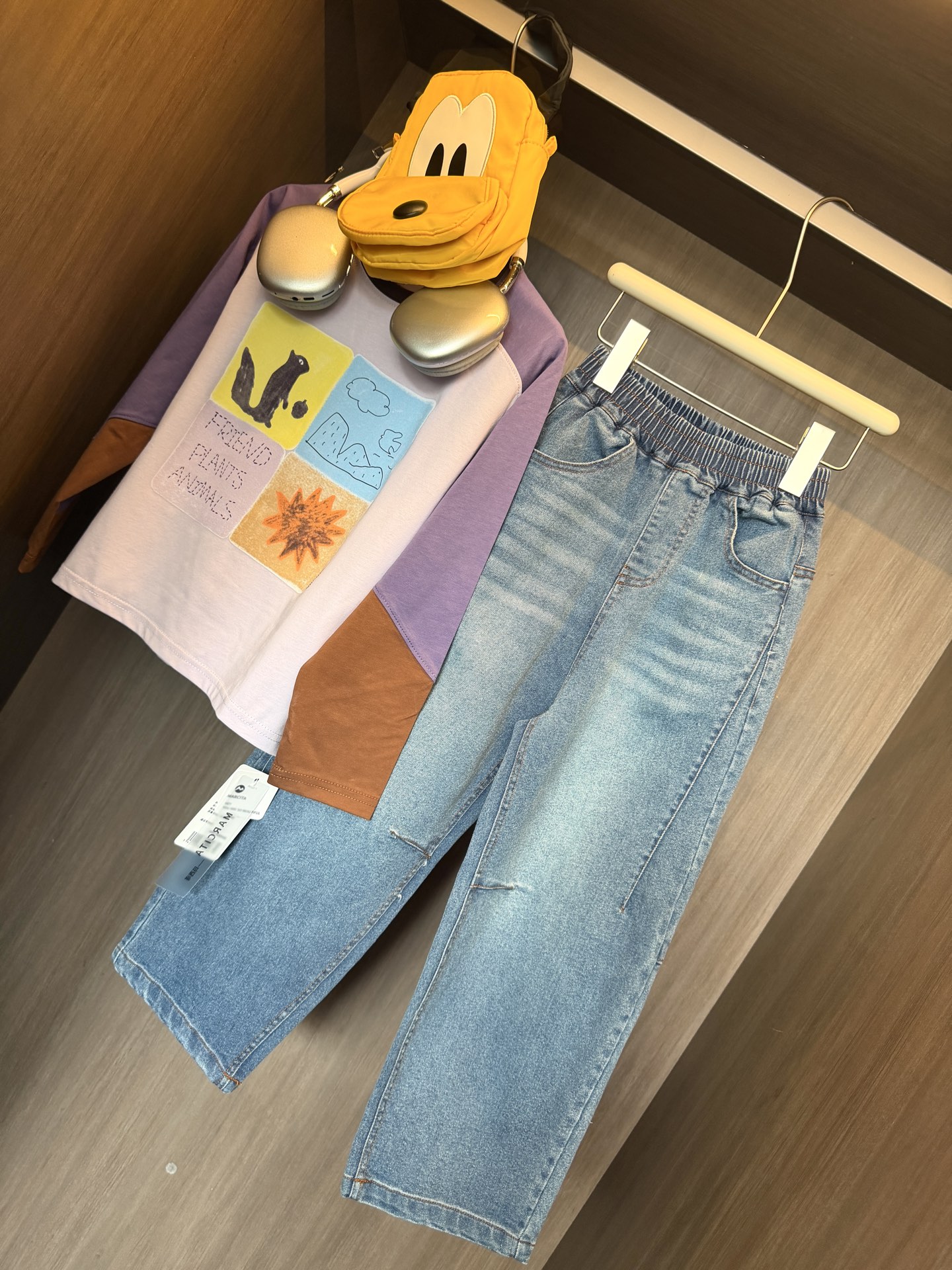 Venta rápida 89.9@, tallas 120-170, modelo 4: pantalones rectos de mezclilla lavada clara. Palabras clave de estilo: re…