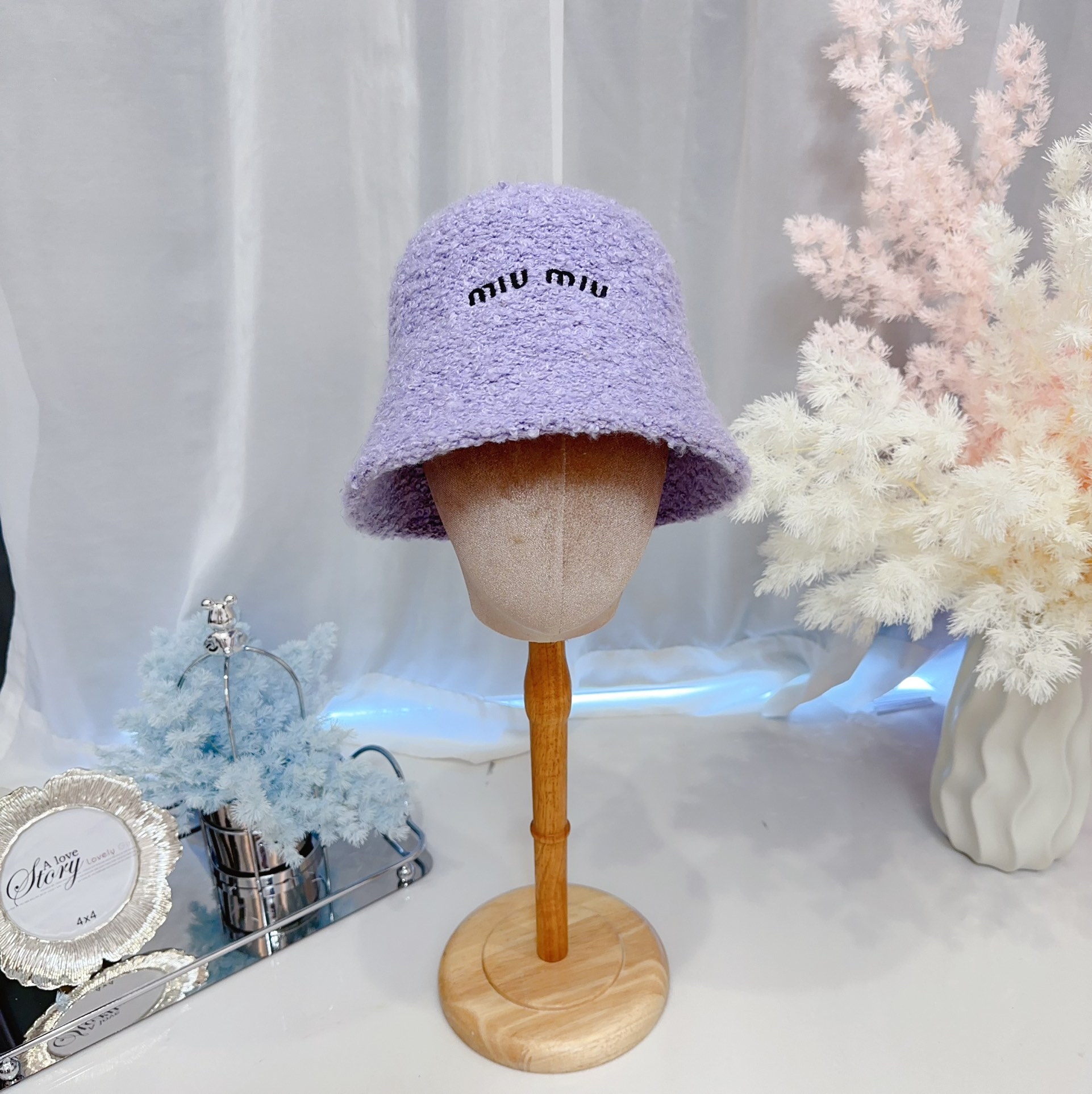 미우미우 모자 81149 Miu Miu Cap