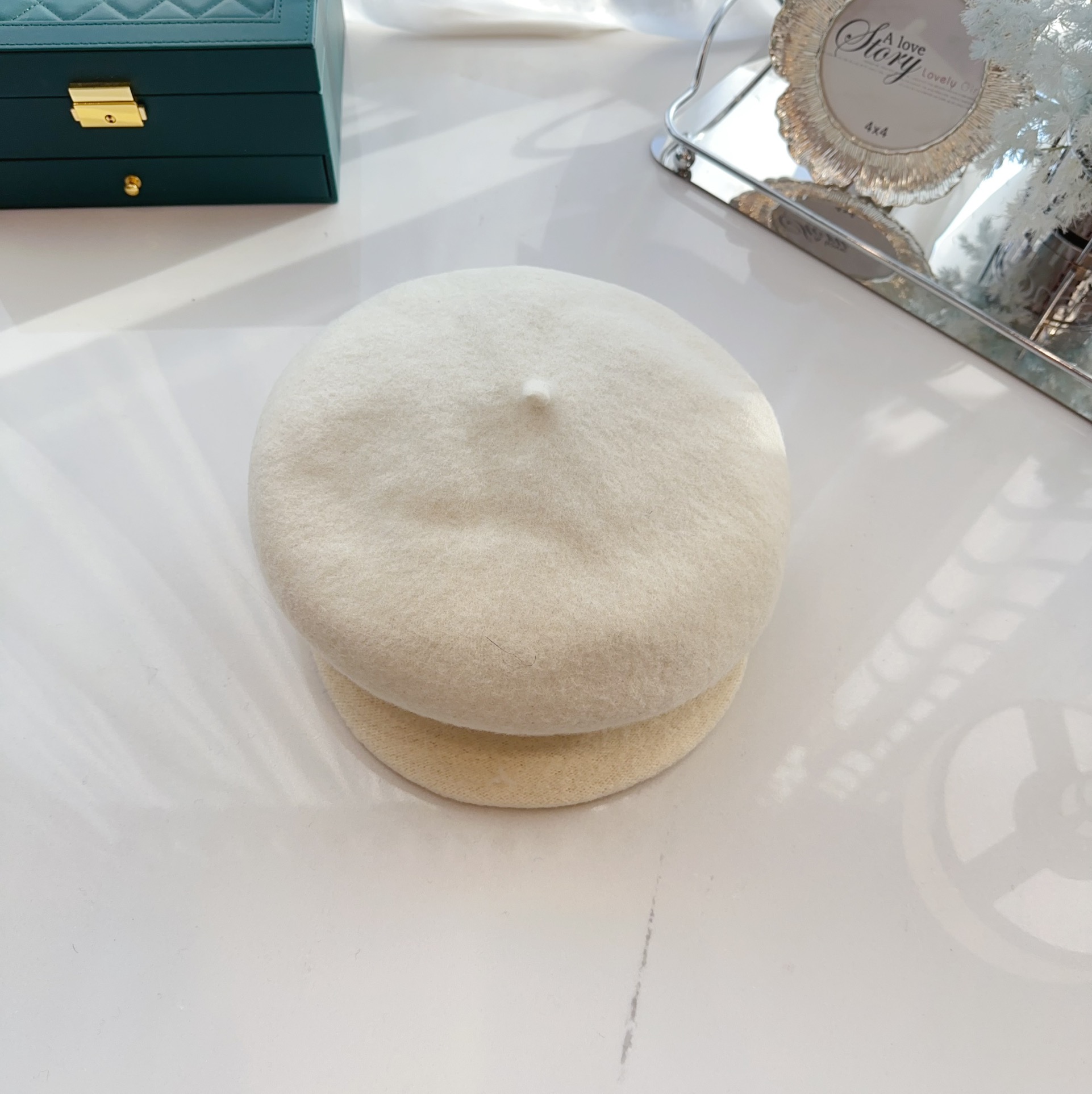 [LV Hats]LV Louis Vuitton Wool Duck Tongue Beret High-looking soft wool bailey