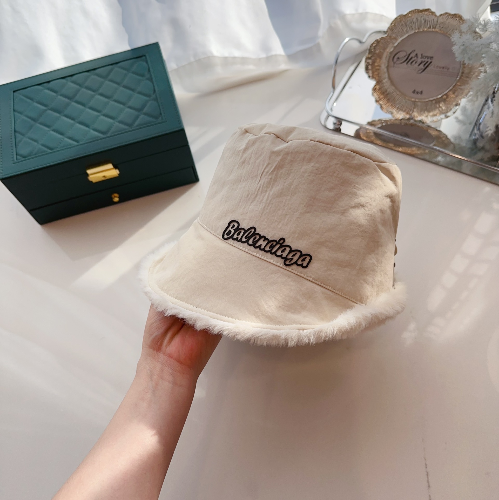 발렌시아가 모자 81830 Balenciaga Cap 상세 이미지 8