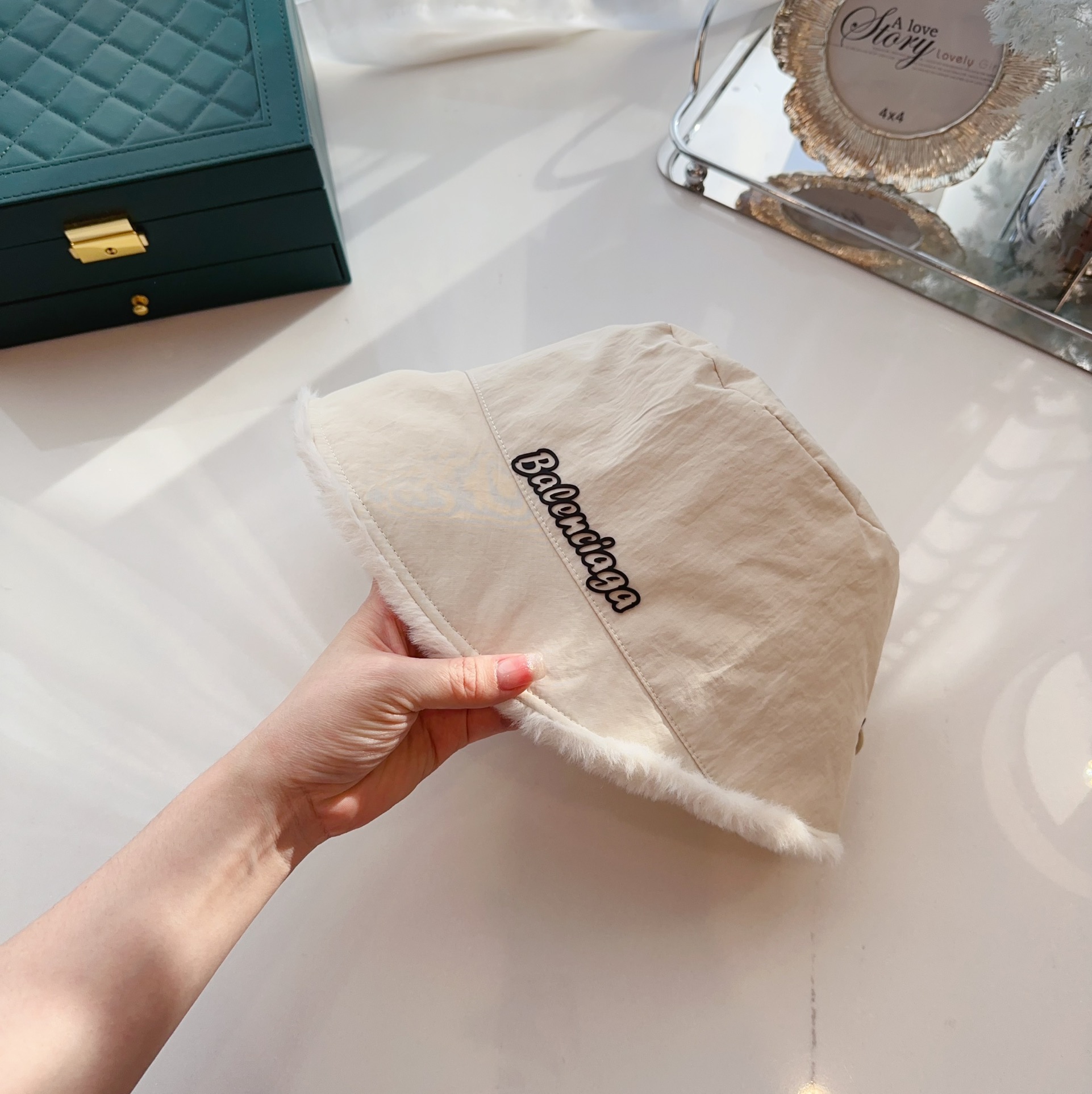 발렌시아가 모자 81830 Balenciaga Cap 상세 이미지 4