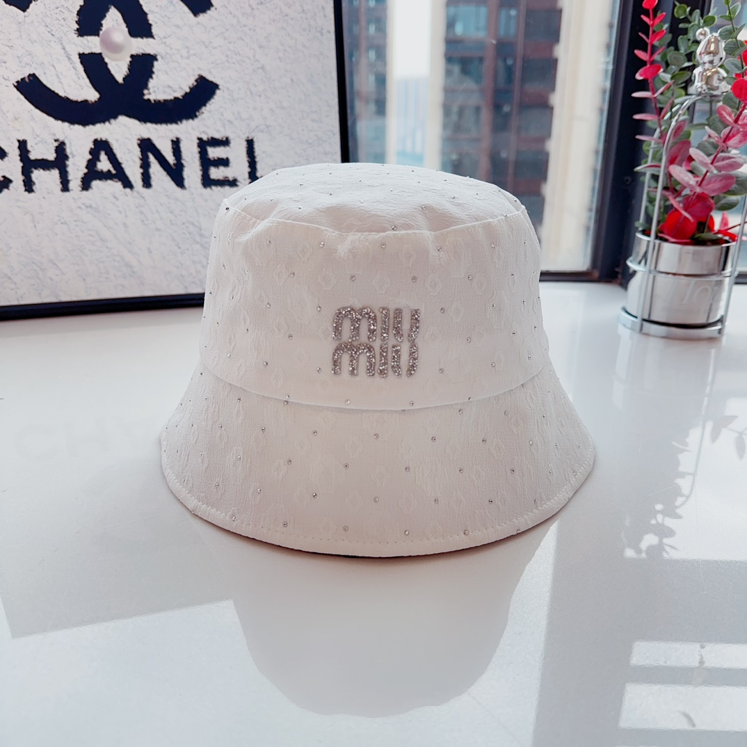 미우미우 모자 81068 Miu Miu Cap