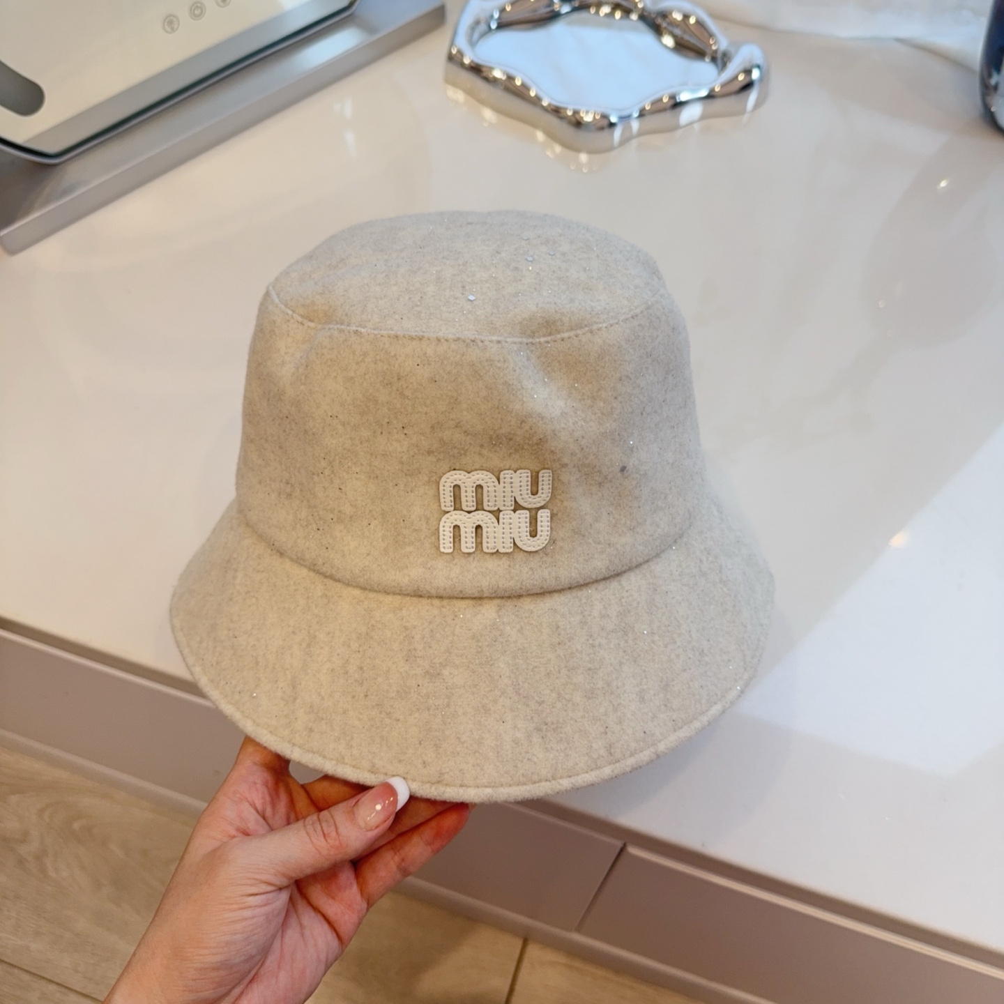 미우미우 모자 81318 Miu Miu Cap