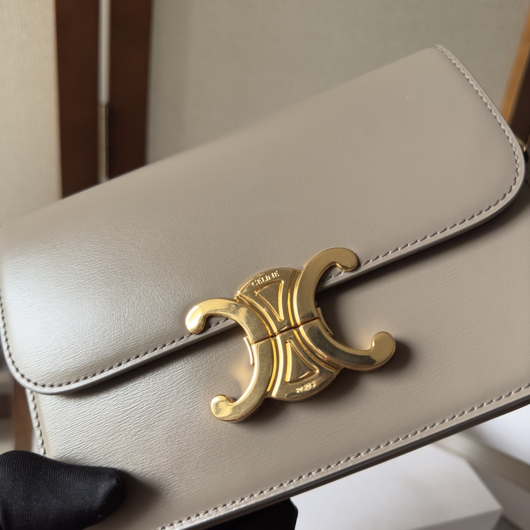 Celine Teen Triomphe Bag: Elegant Leather Crossbody with Iconic Logo Clasp 6 i1699016226 4242 4