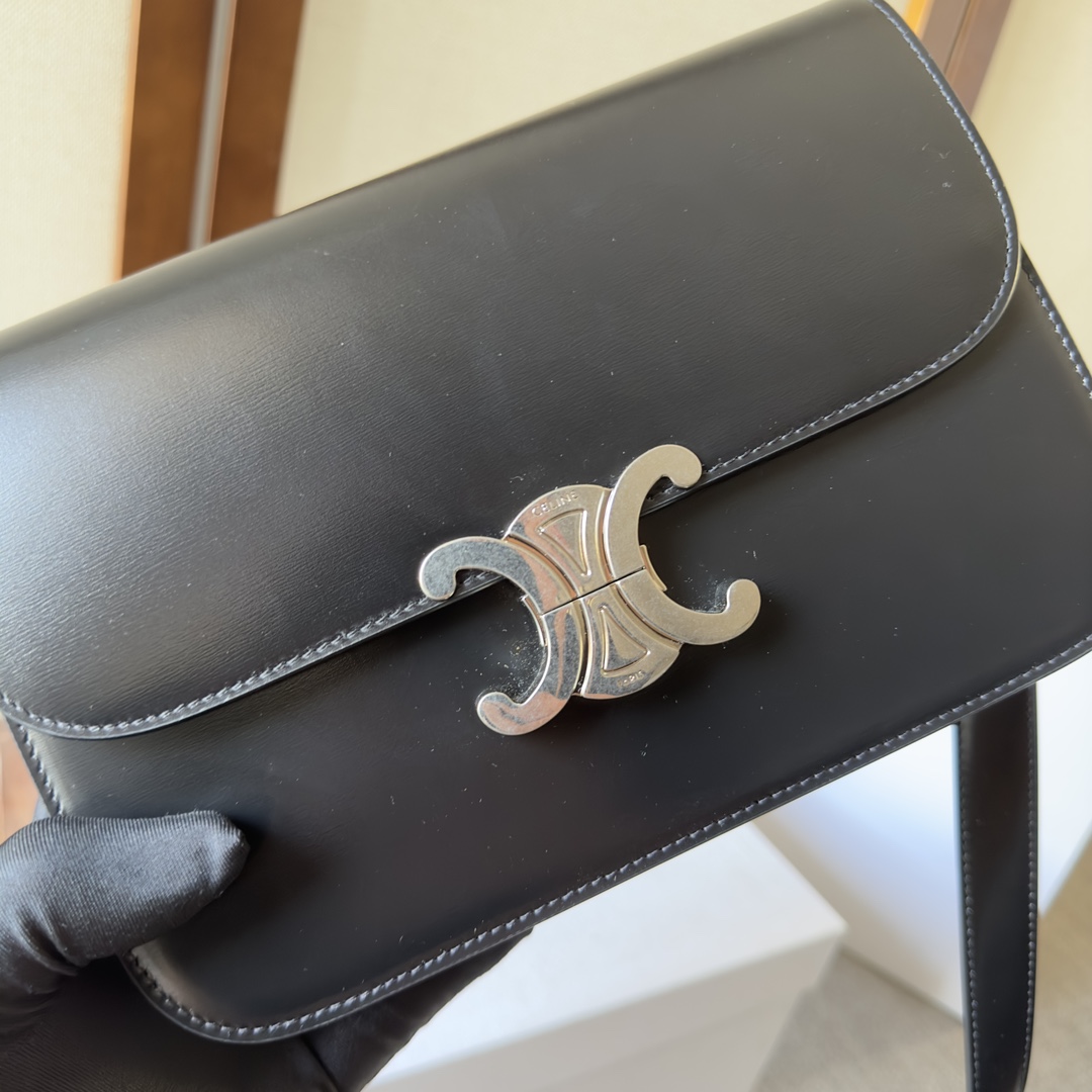 Celine Triomphe Bag: Classic Black Leather Crossbody Handbag 6 i1701958386 85 0