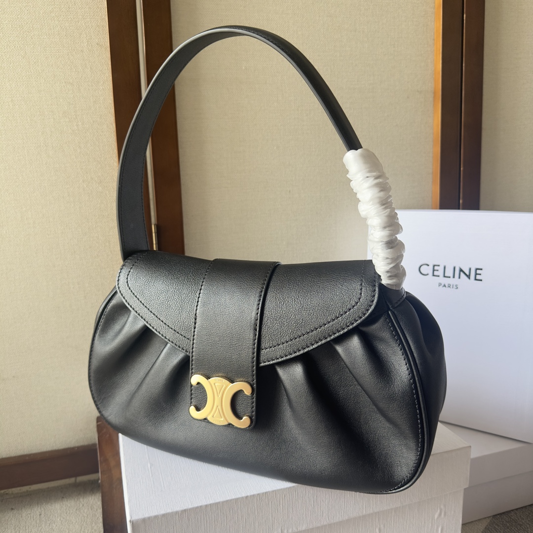 Celine Handbags Crossbody & Shoulder Bags Gold Cowhide Sheepskin Spring/Summer Collection Triomphe Baguette