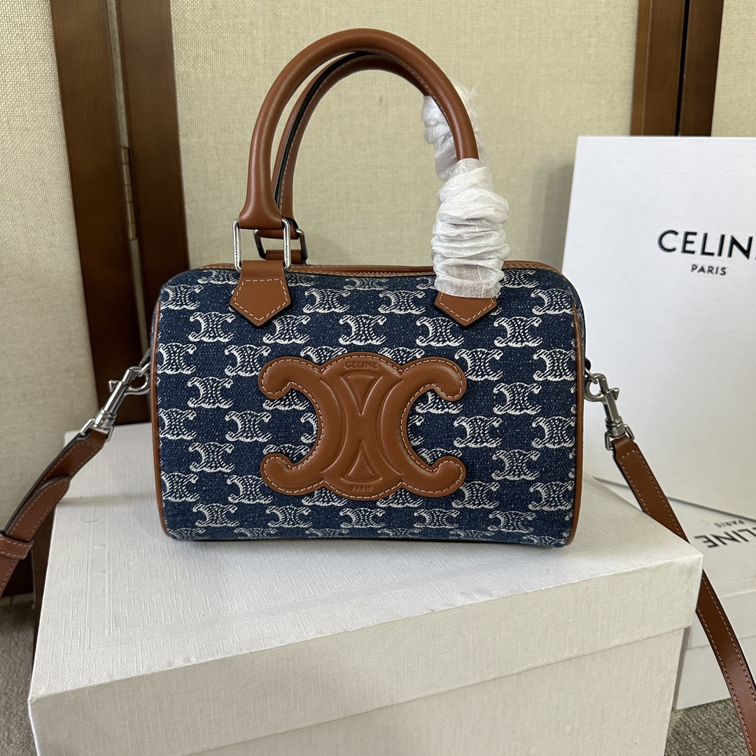 Celine Boston Bags Top Fake Designer
 Cowhide Fabric Spring/Summer Collection Triomphe