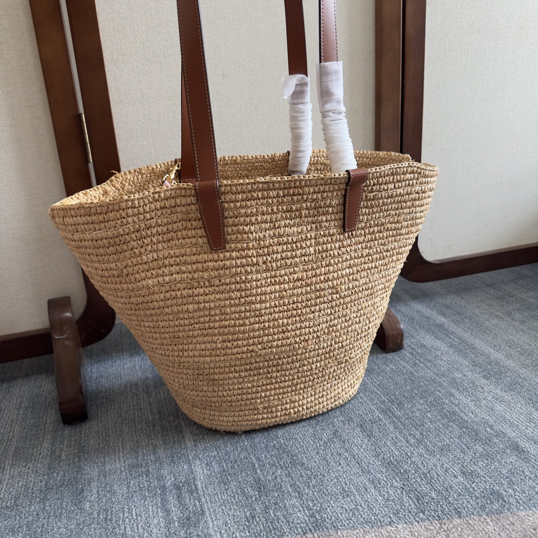 Celine Style Beige Leather Top Handle Bag Lookbook Reference image 2