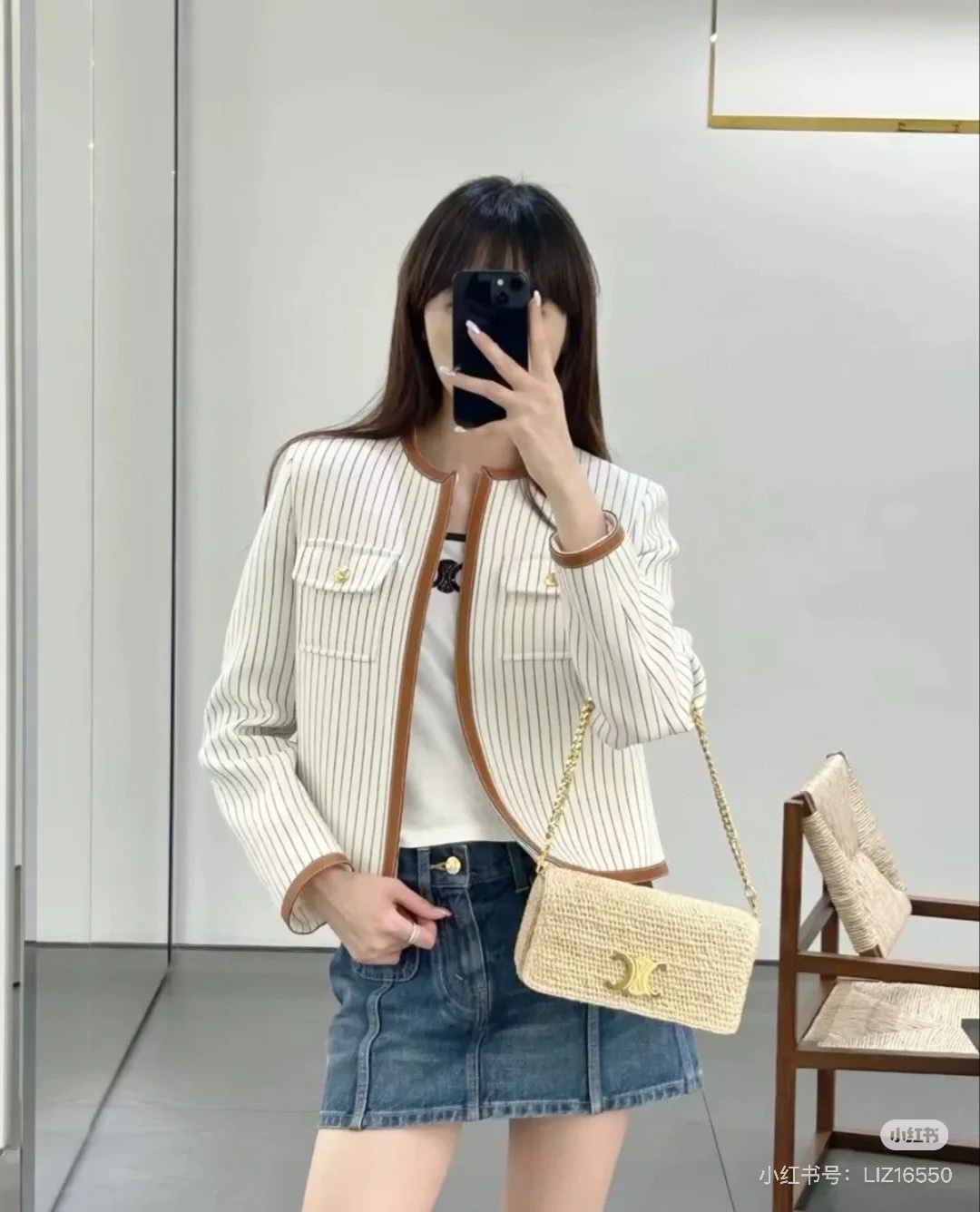 NO:210663,The straw weaving in C home is so beautiful. It looks so beautiful. The size is completely enough. Celine, celine, celine, celine, chanel, espadrilles19860909C家的草编好美 真的好好看太美了尺寸完全够用,赛琳celine,celine,celine,chanel,espadrilles,Bag