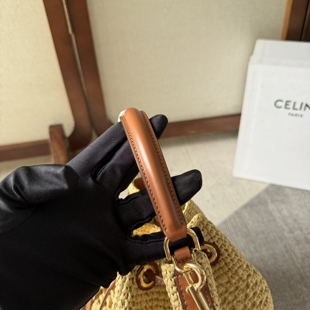 Celine Style Beige Leather Crossbody Bag Bags Crossbody Bag detail image 6 from source 764023