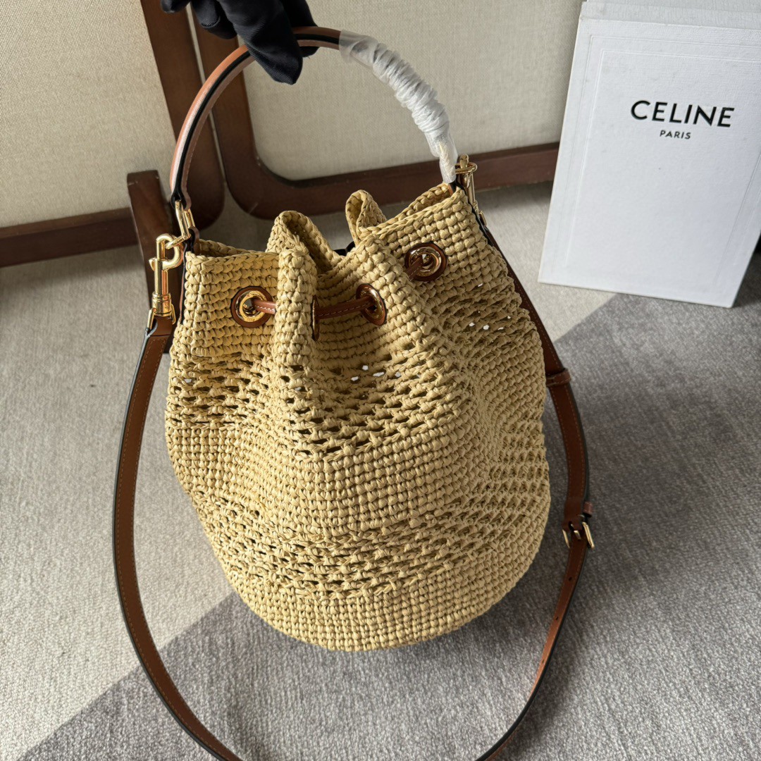 Celine Style Beige Leather Crossbody Bag Bags Crossbody Bag detail image 3 from source 764023
