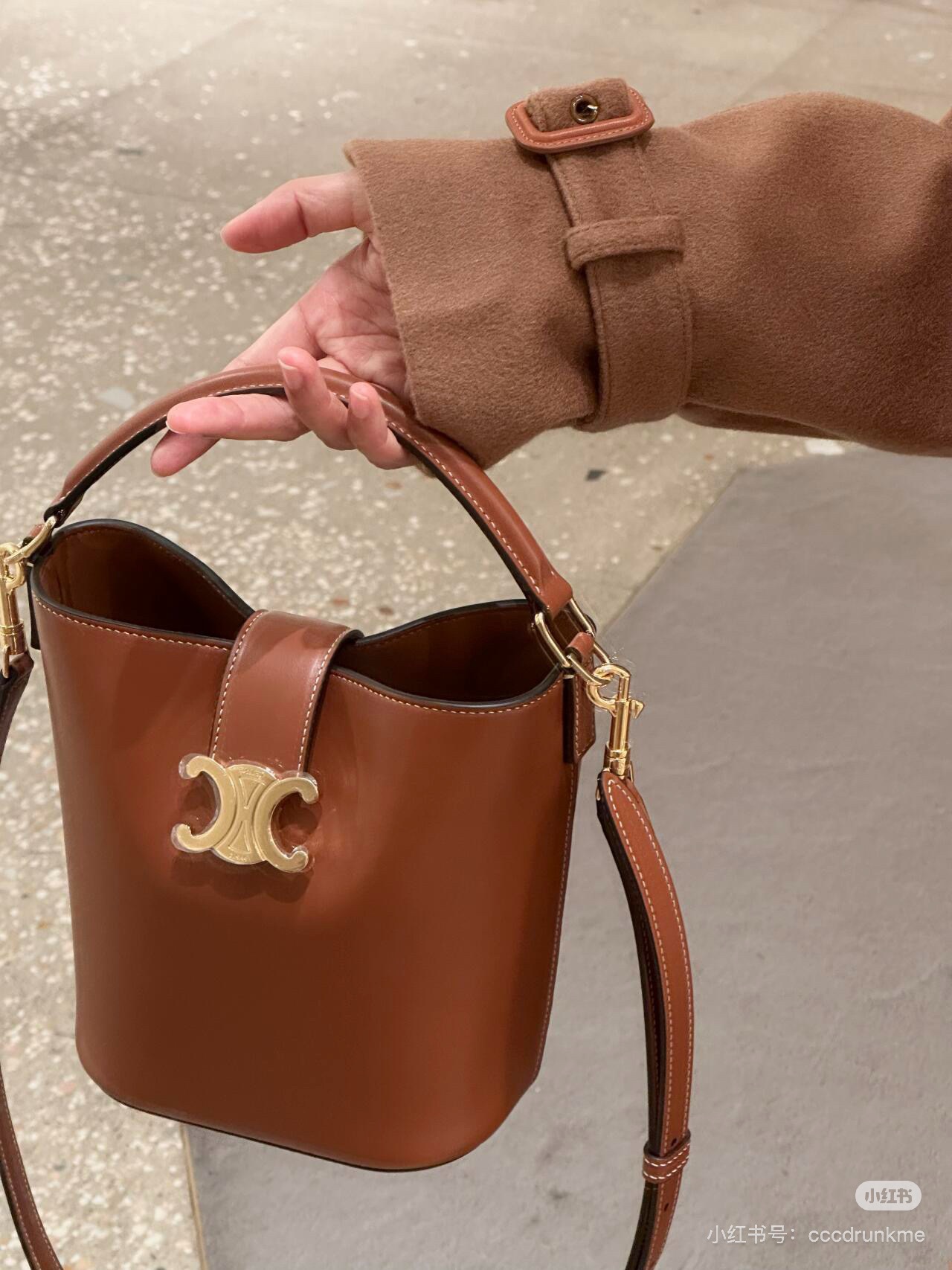 NO:209574,A CELINE small bucket that makes people excited, Celine, Celine, Celine19860909让人心动 欲罢不能的一颗CELINE小水桶,赛琳celine,celine,celine,Bag