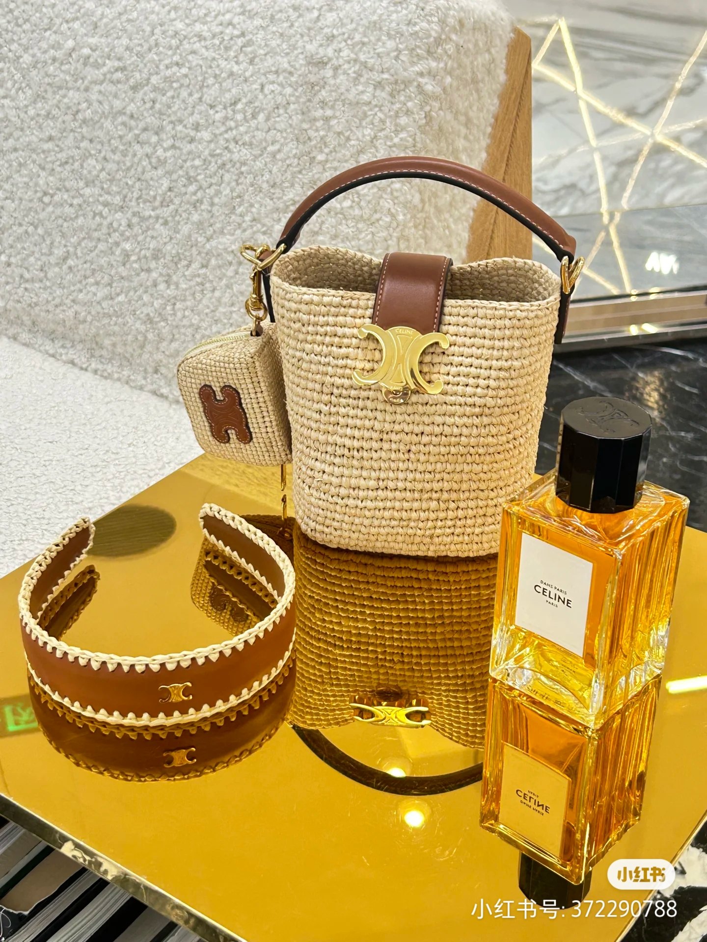 NO:386149,Mini hand-woven straw woven bag, crossbody looks good, Celine, celine, celine, espadrilles19860909迷你手提草编包,斜挎也好看哦,赛琳celine,celine,celine,espadrilles,Bag