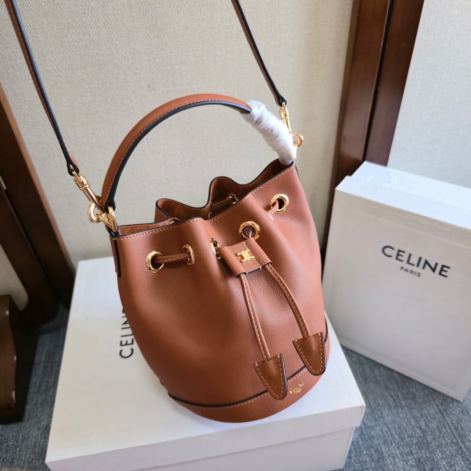 Celine Style Brown Leather Crossbody Bag style reference detail image 5 from source 764038