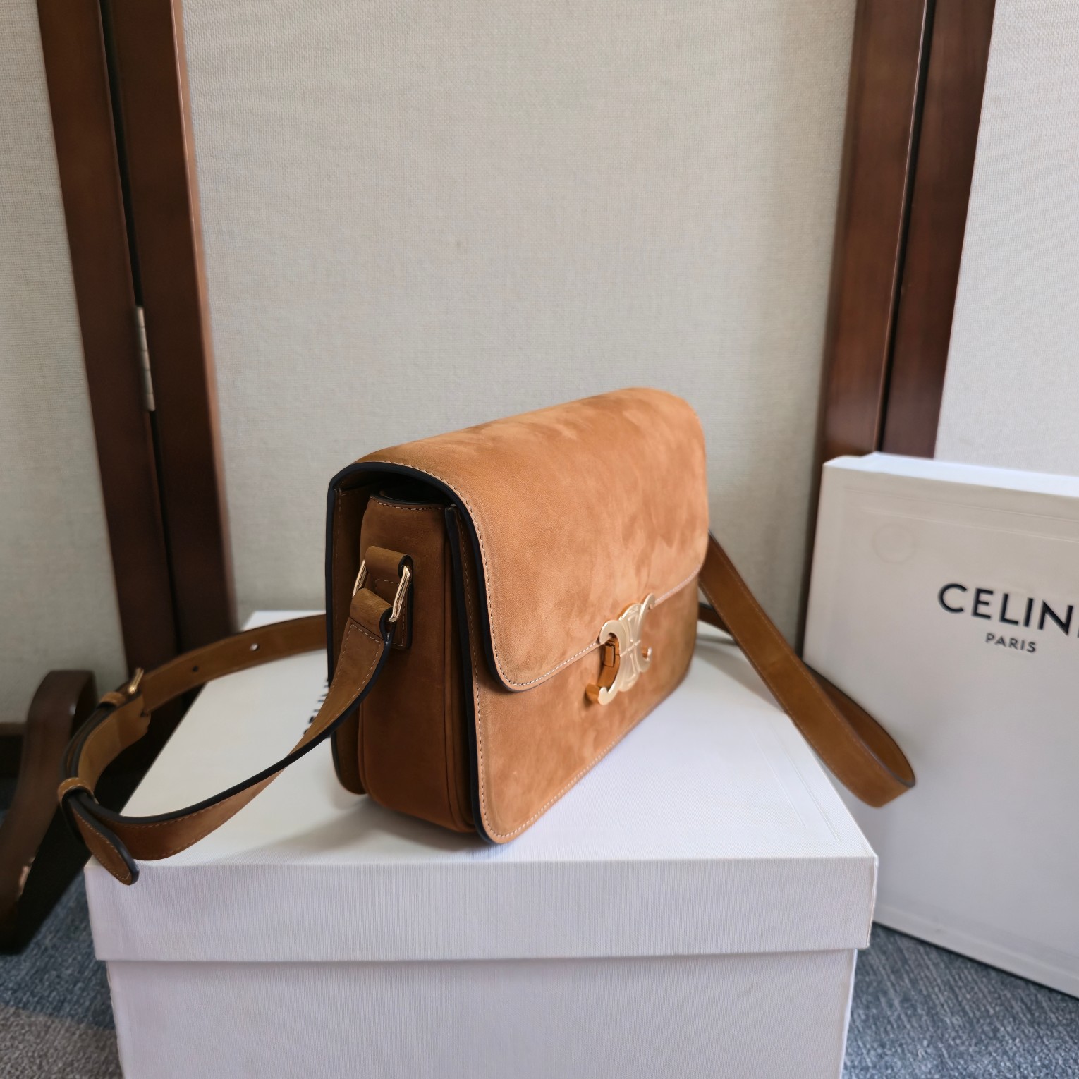 Celine Style Leather Bag Lookbook Reference image 2