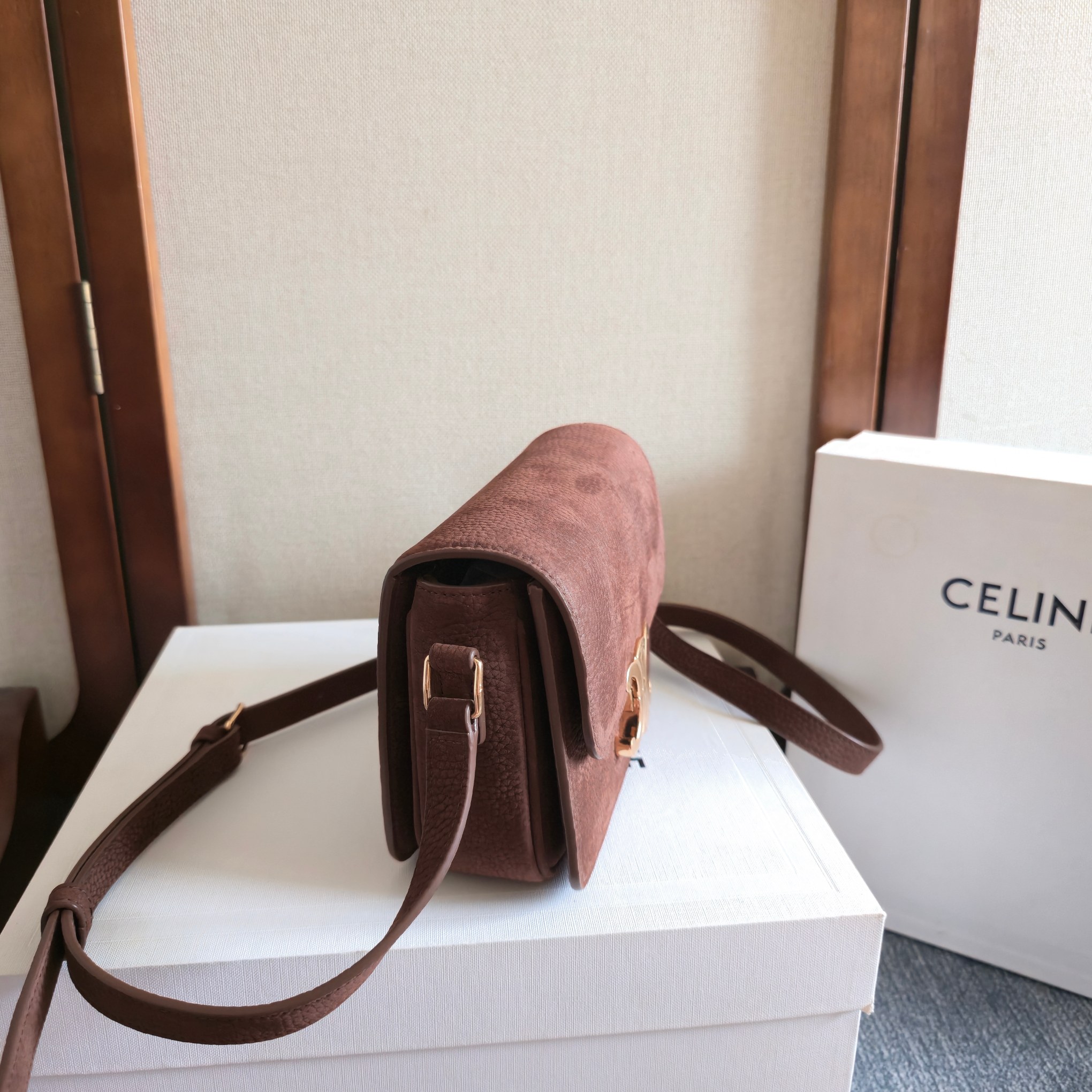 Celine Style Beige Leather Top Handle Bag Lookbook Reference image 2