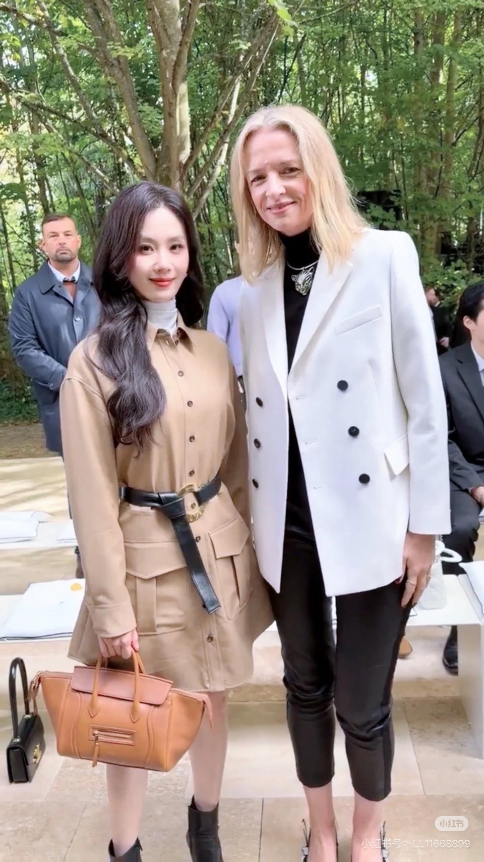 NO:853291,Liu Shishi’s matching details of the same color series, Celine [price based on volume], celine19860909刘诗诗同色系的搭配细节,赛琳【跑量价】,celine,Bag