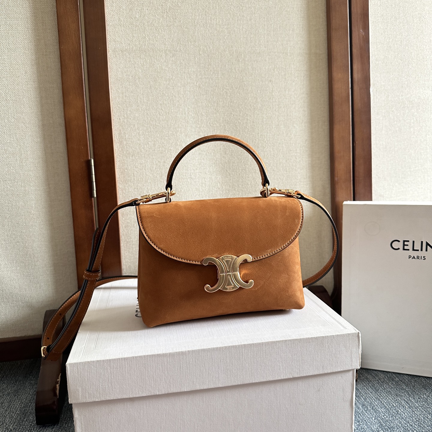 Lanzamiento de nuevo producto P640 🅰️ Bolso Kelly CE Arc de Triomphe 👜 ¡Nuevo bolso Arc de Triomphe lleno de sensació…