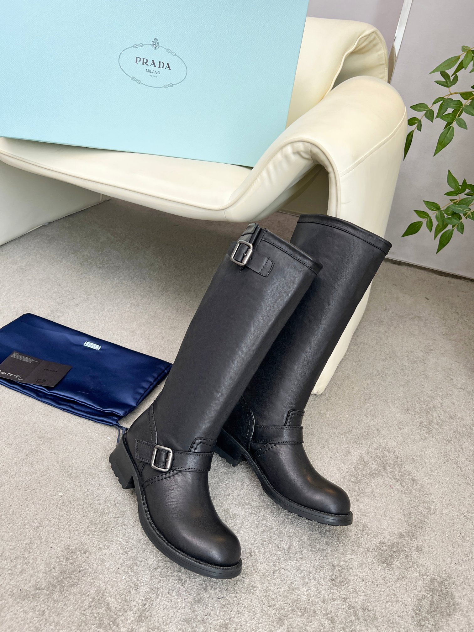 NO:562265,Puda has a new product, sizes 35 to 40, fabrics are high-end cowhide, boots, boots, cowhide19860909普达家上新啦,35至40码,面料高档牛皮,,靴子,boots,cowhide,Women's Shoes