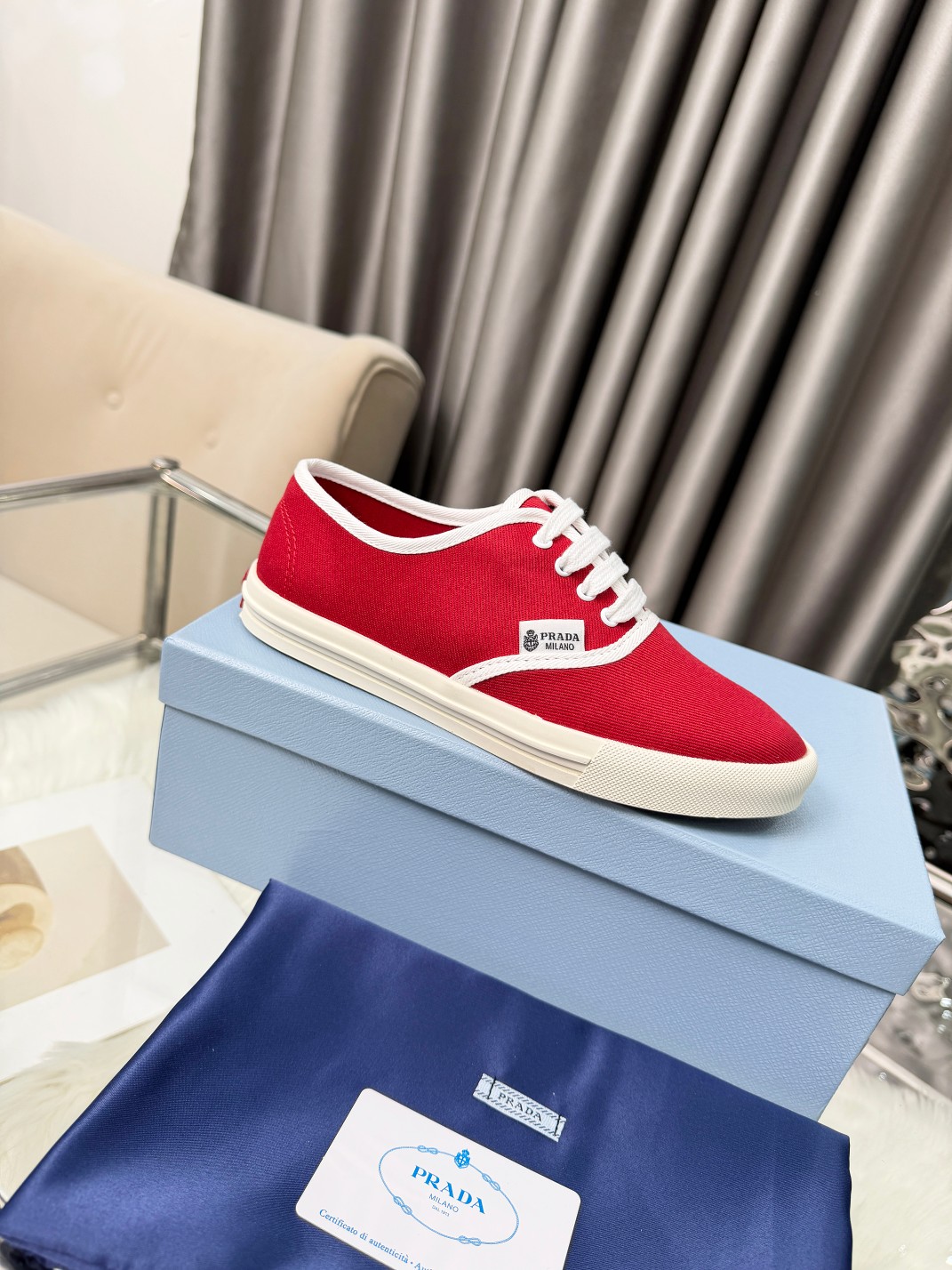 _d4T9s6q6NYc7UI11ScY2n_0HbNiP2X-8WEdLU6Q