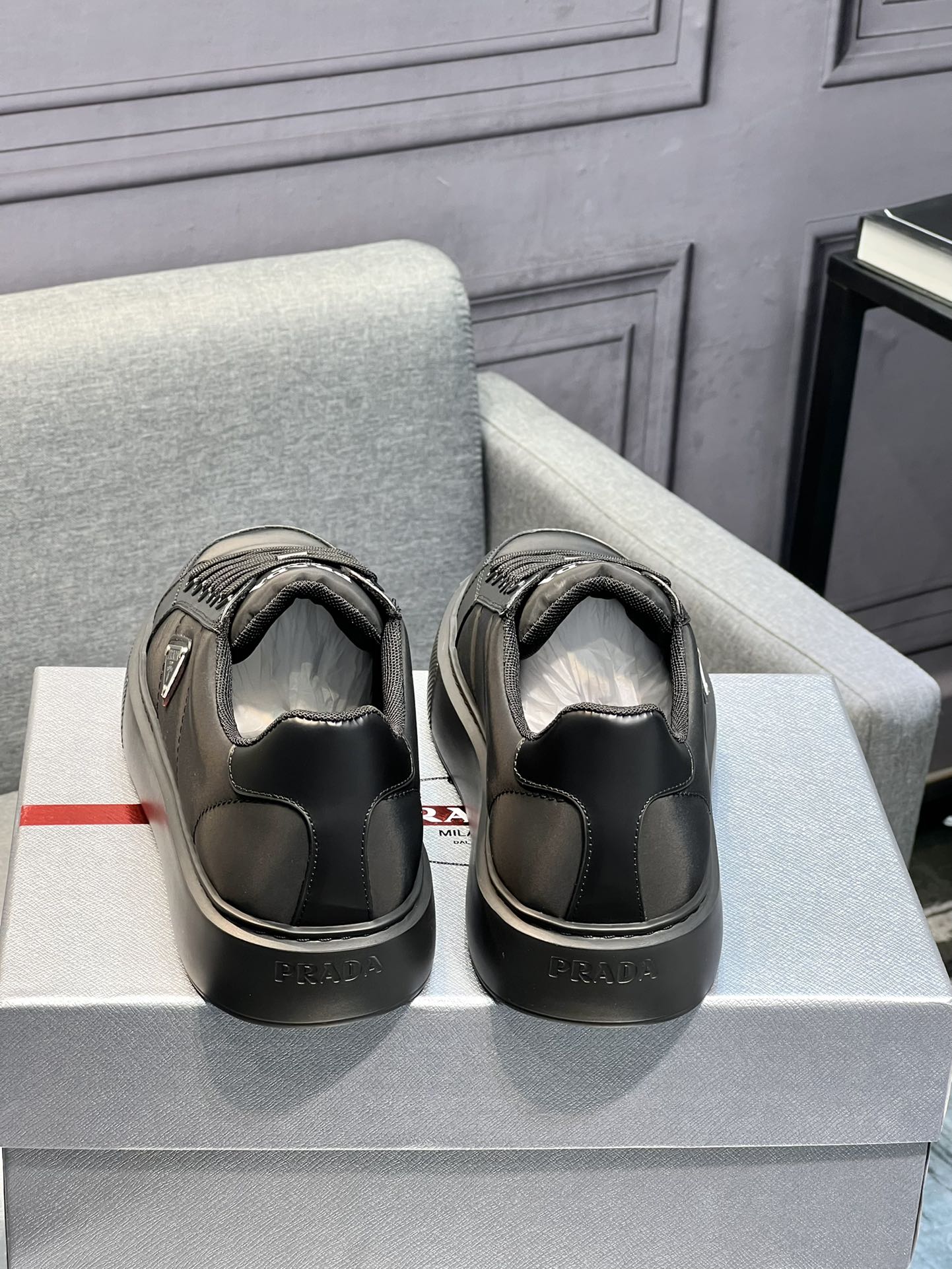 【 PRADA】Prada - Calidad de gama alta - Exterior: Piel de becerro de seda, Tejido de lona de marca, C