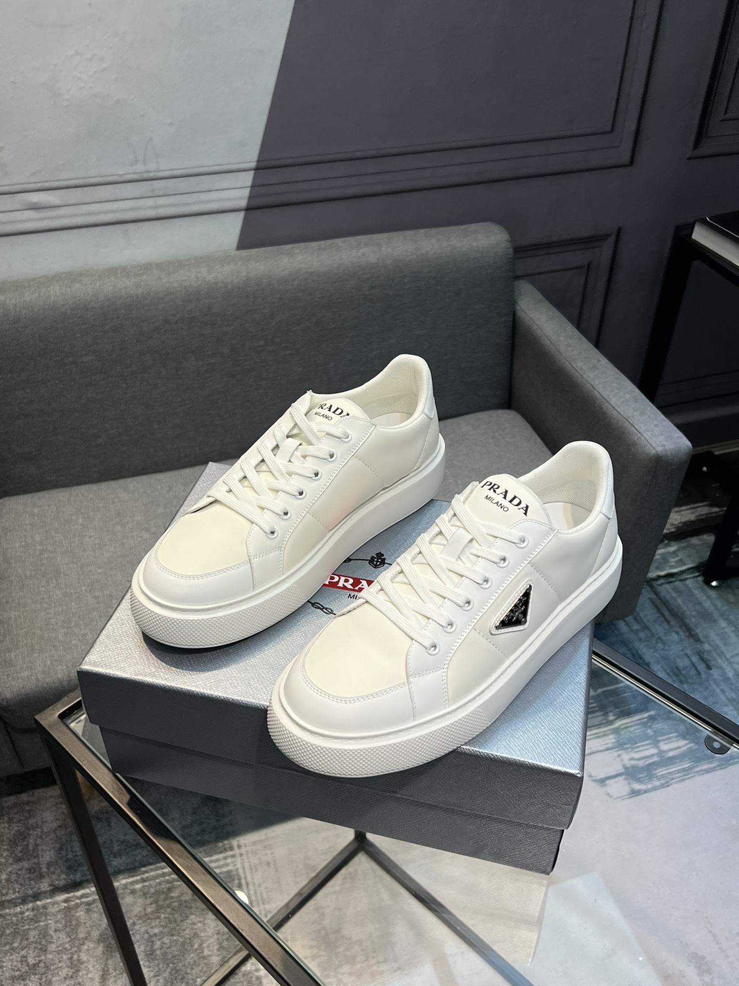 【 PRADA】Prada - Calidad de gama alta - Exterior: Piel de becerro de seda, Tejido de lona de marca, C