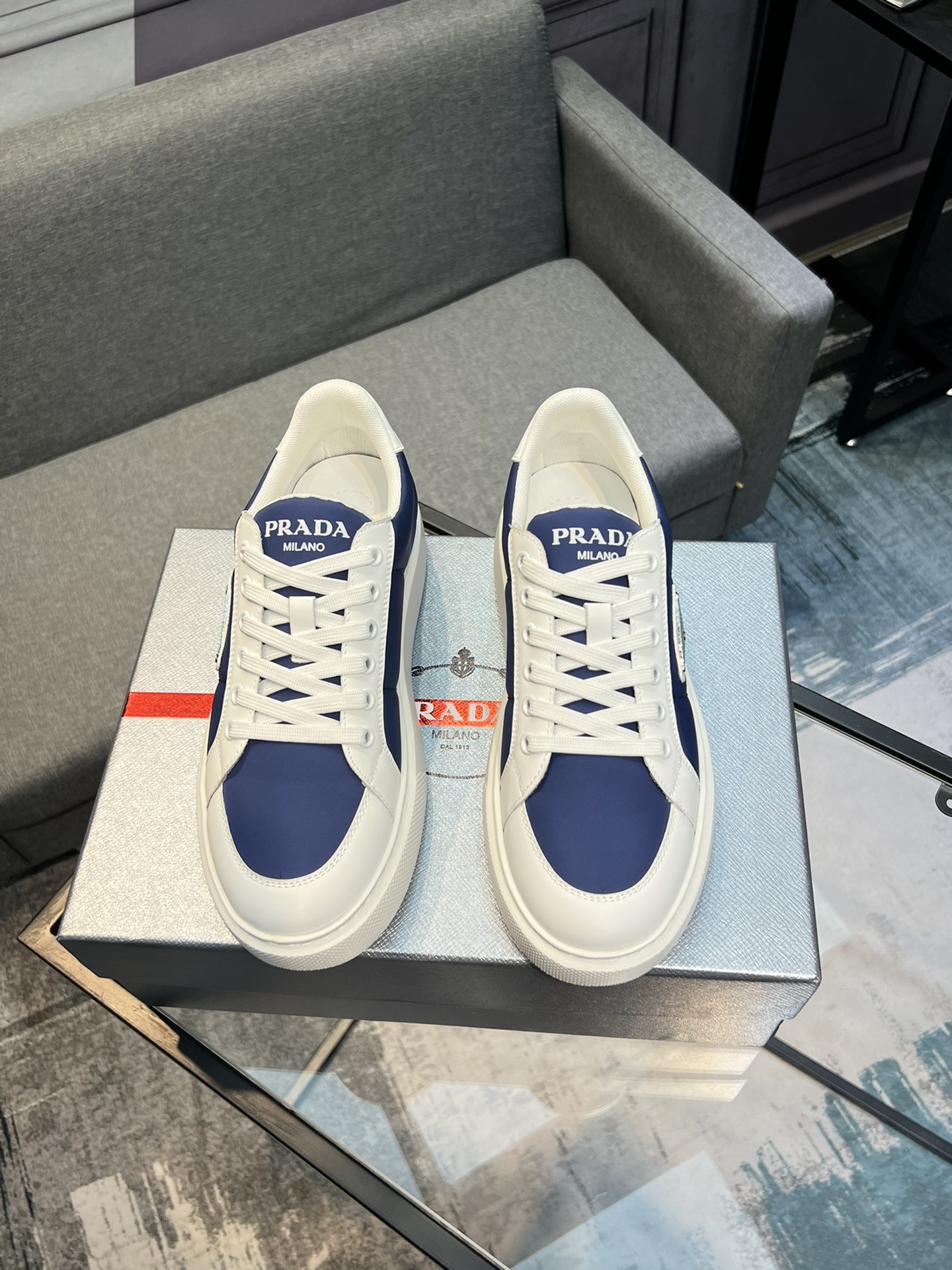 【 PRADA】Prada - Calidad de gama alta - Exterior: Piel de becerro de seda, Tejido de lona de marca, C