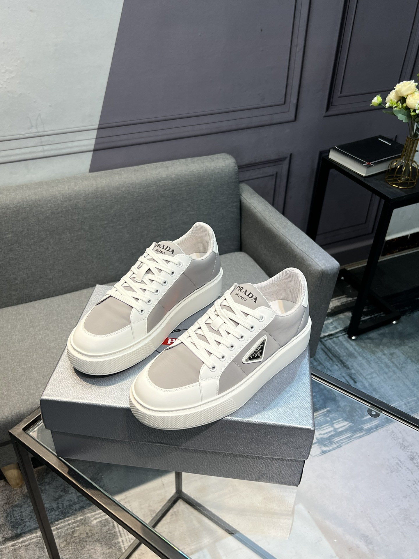 【 PRADA】Prada - Calidad de gama alta - Exterior: Piel de becerro de seda, Tejido de lona de marca, C