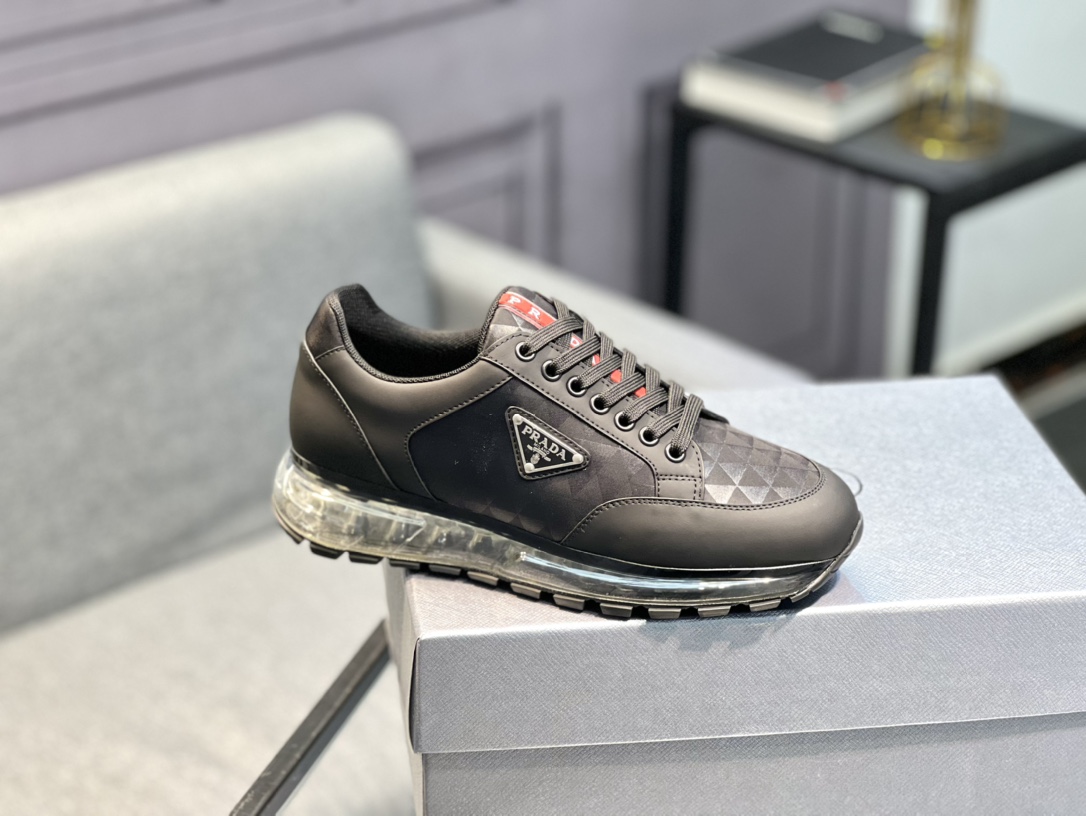 [PRADA] Prada - Calidad de gama alta - Parte superior: piel de becerro con abalorios de borde abiert