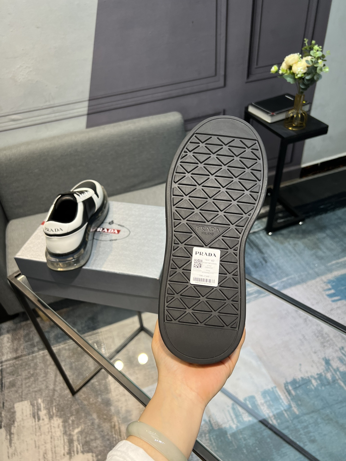 [PRADA] Prada - Calidad de gama alta - Parte superior: piel de becerro con abalorios de borde abiert
