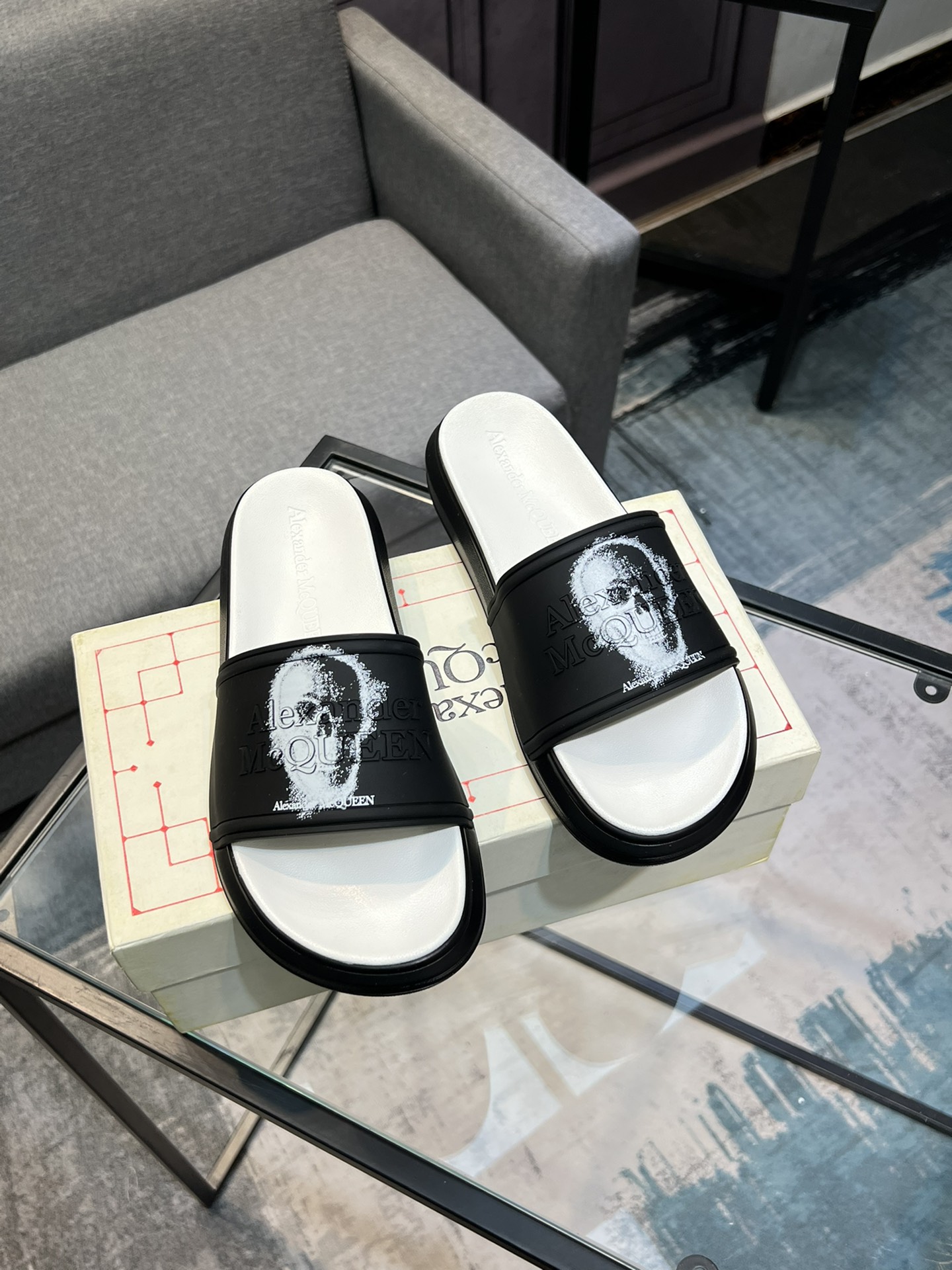 (precio real) - McQueen.MQ nueva pareja colorida zapatillas envió la suela original modelo privado, 