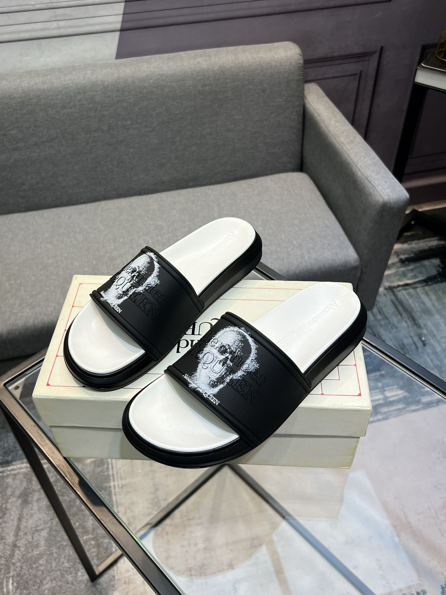 (precio real) - McQueen.MQ nueva pareja colorida zapatillas envió la suela original modelo privado, 
