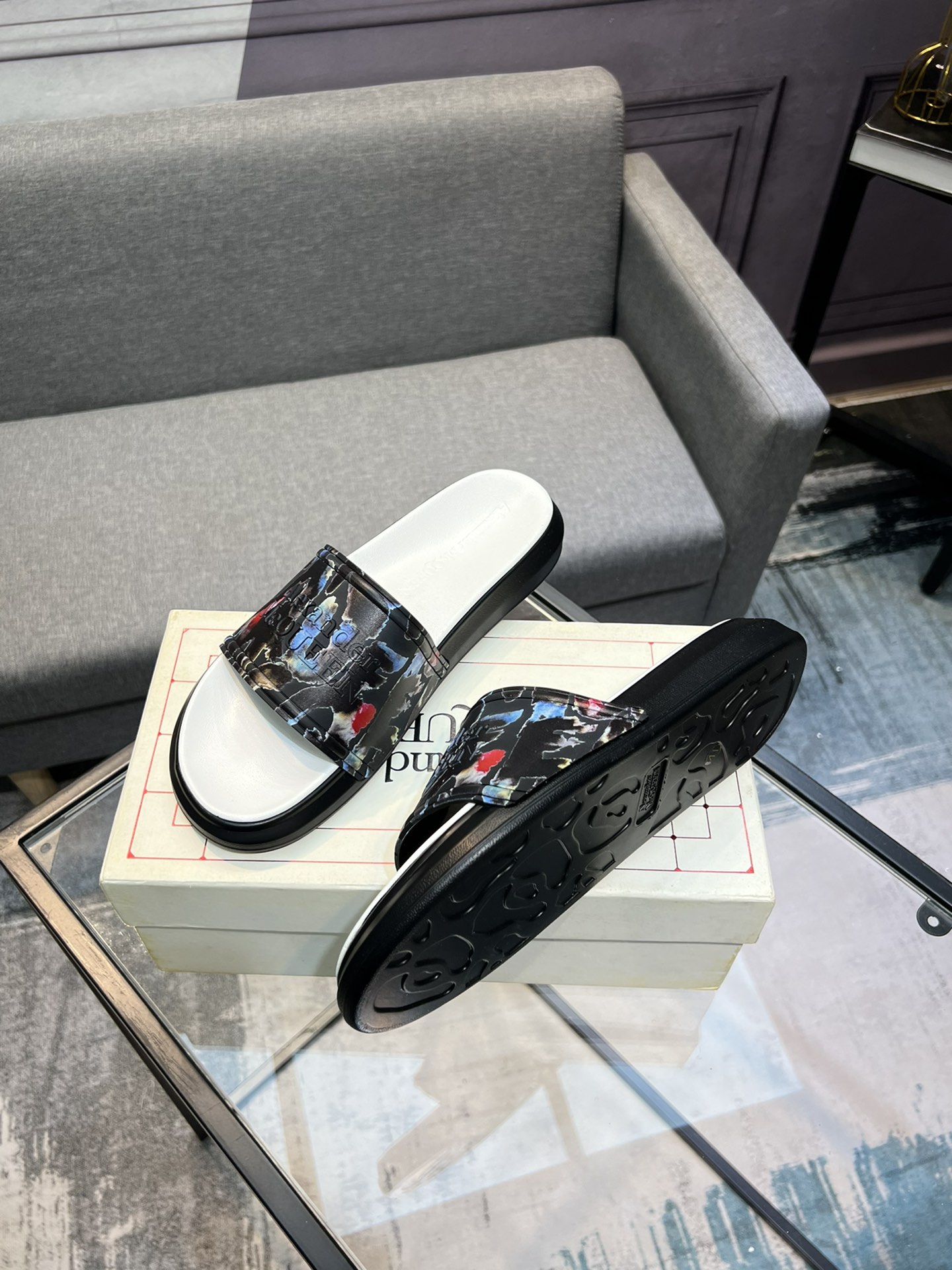(precio real) - McQueen.MQ nueva pareja colorida zapatillas envió la suela original modelo privado, 