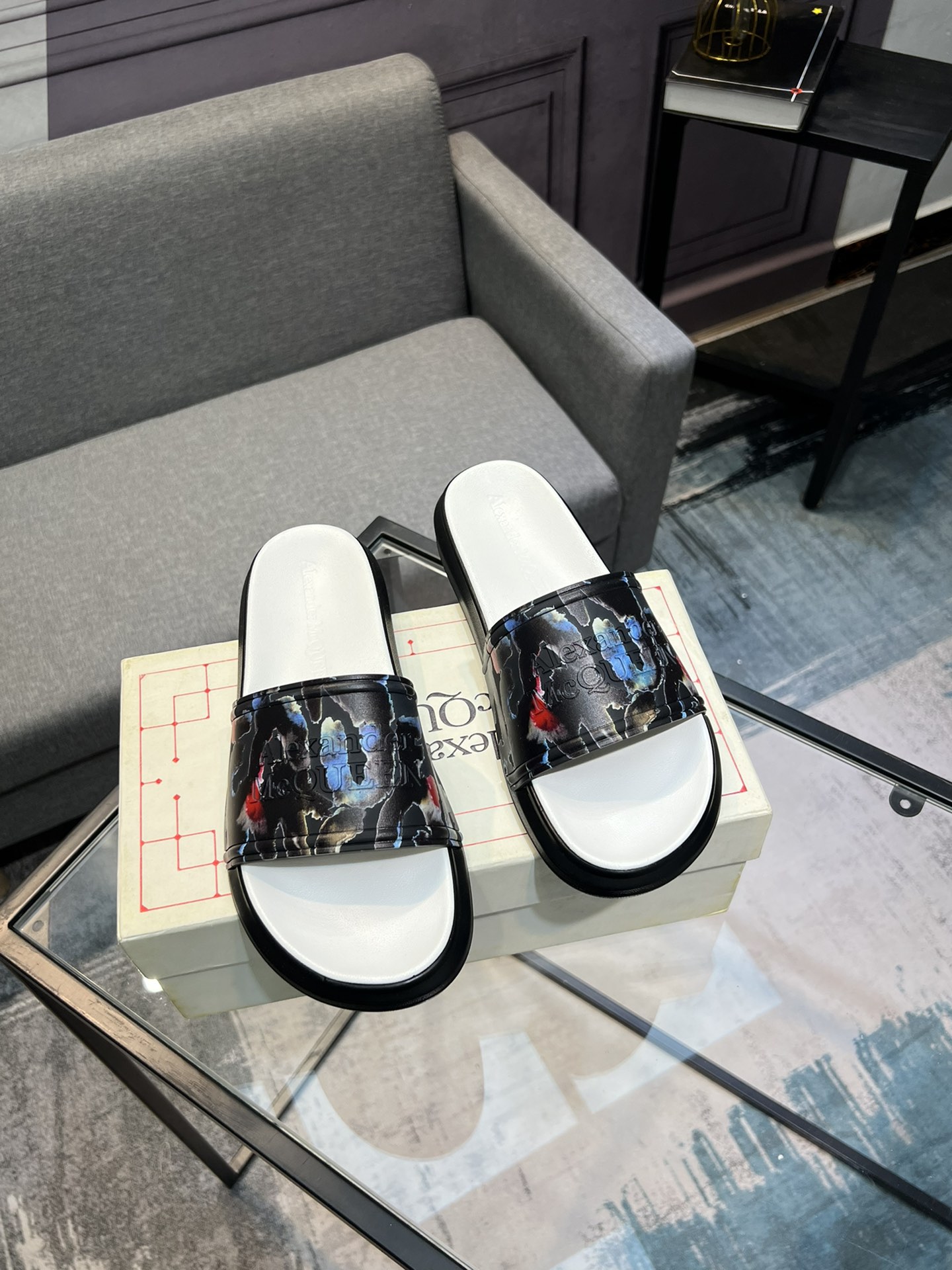 (precio real) - McQueen.MQ nueva pareja colorida zapatillas envió la suela original modelo privado, 