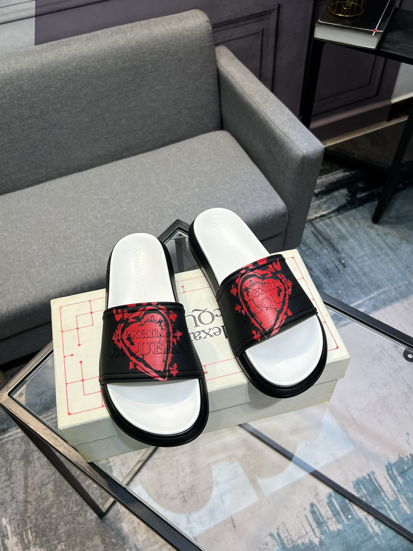 (precio real) - McQueen.MQ nueva pareja colorida zapatillas envió la suela original modelo privado, 