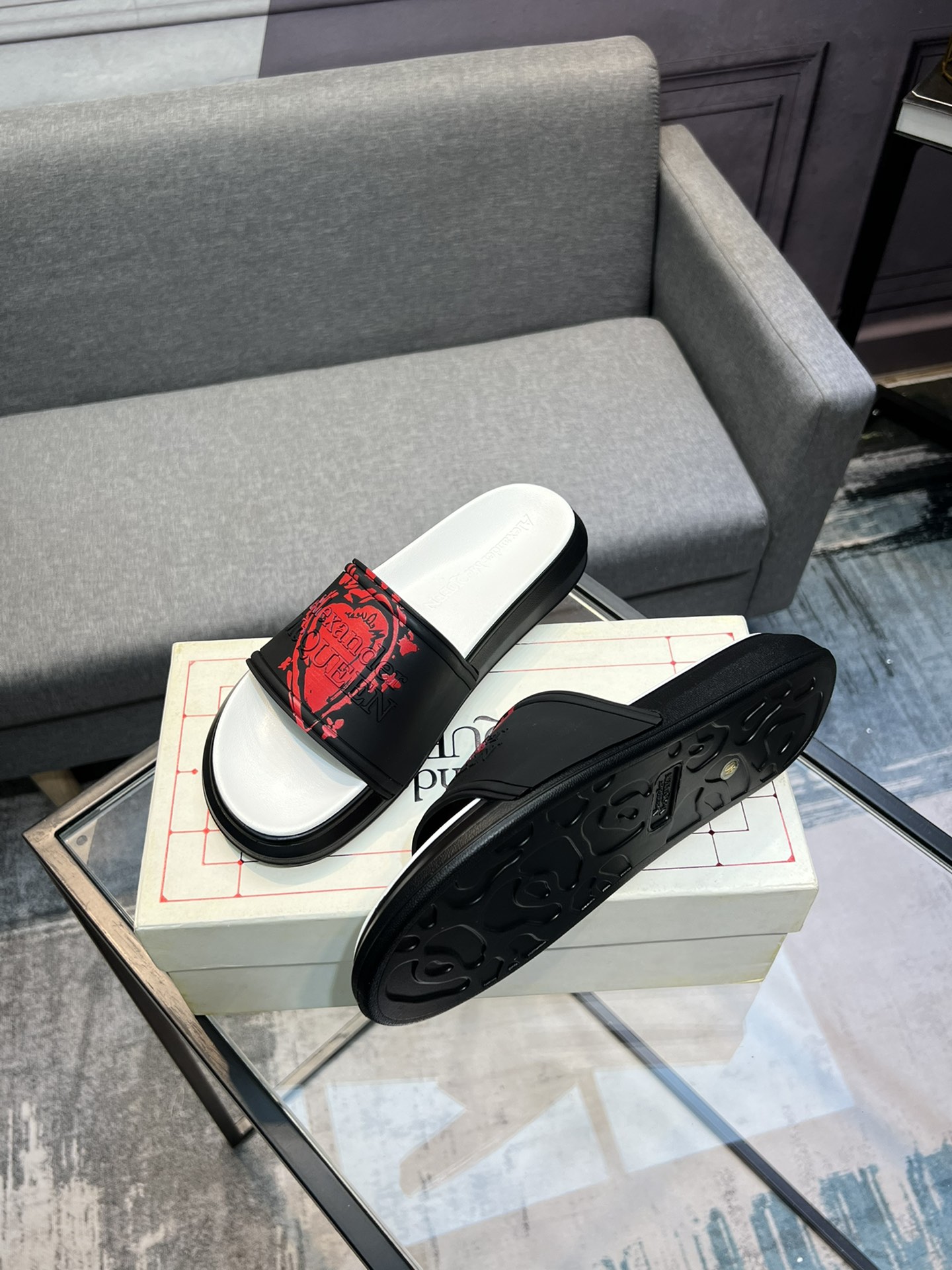 (precio real) - McQueen.MQ nueva pareja colorida zapatillas envió la suela original modelo privado, 