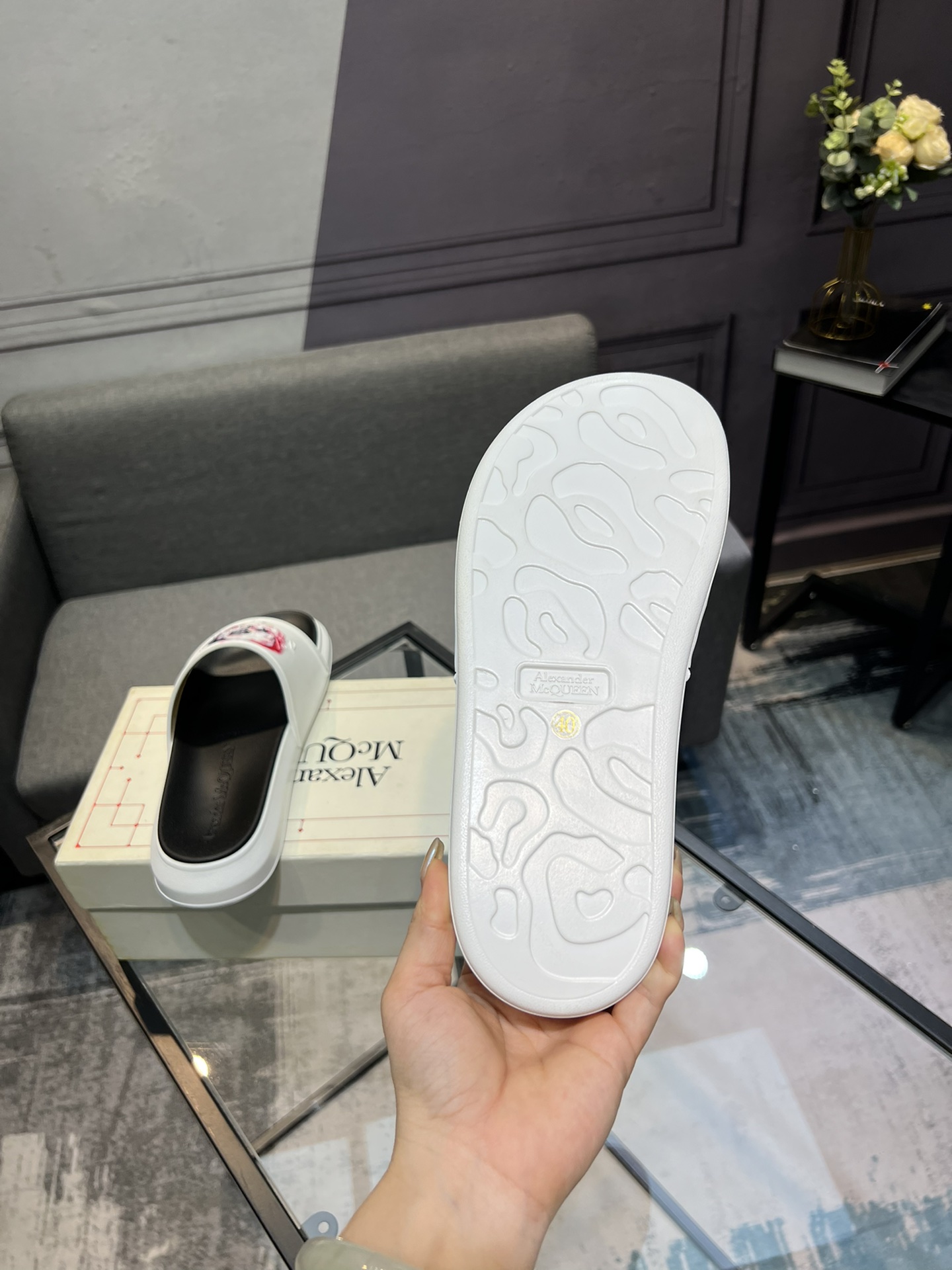(precio real) - McQueen.MQ nueva pareja colorida zapatillas envió la suela original modelo privado, 