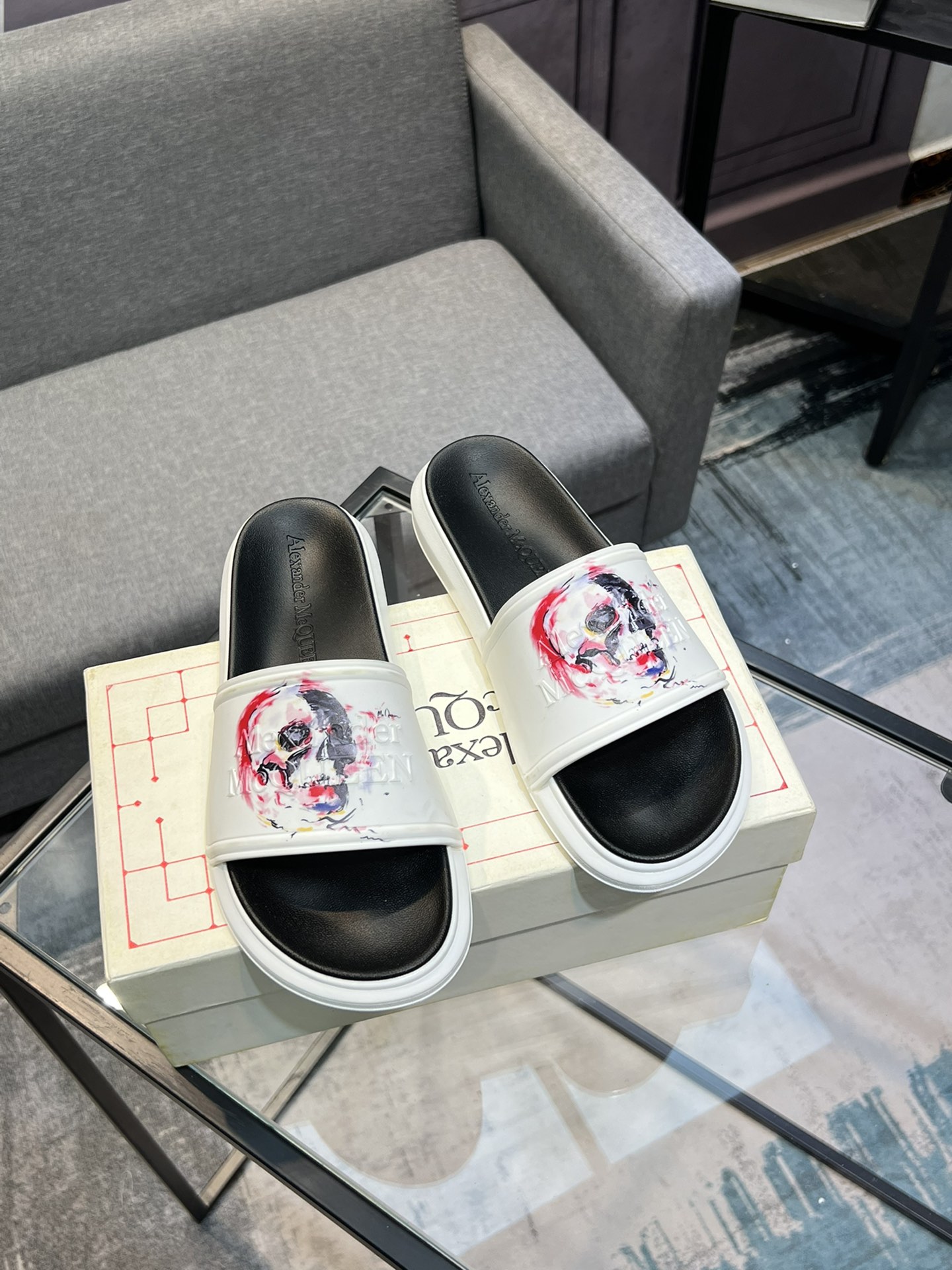 (precio real) - McQueen.MQ nueva pareja colorida zapatillas envió la suela original modelo privado, 