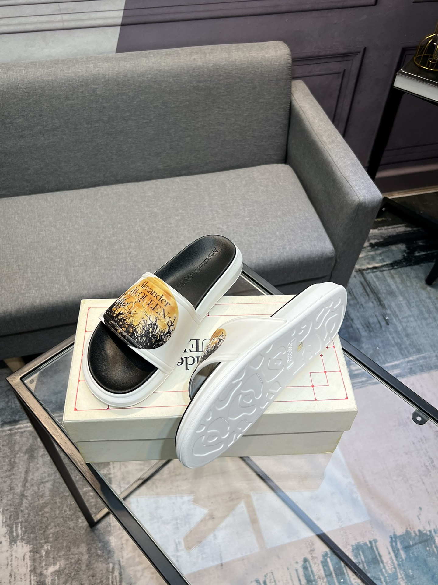 (precio real) - McQueen.MQ nueva pareja colorida zapatillas envió la suela original modelo privado, 