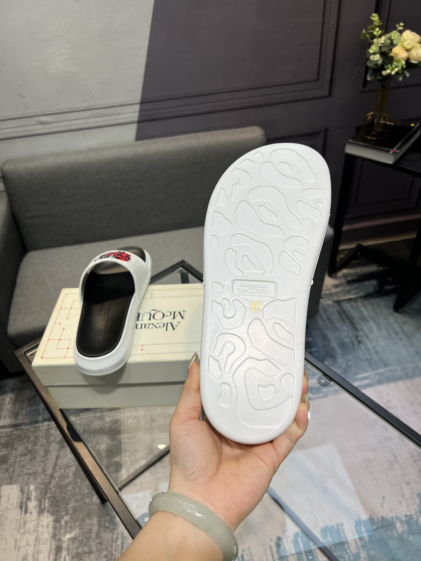 (precio real) - McQueen.MQ nueva pareja colorida zapatillas envió la suela original modelo privado, 