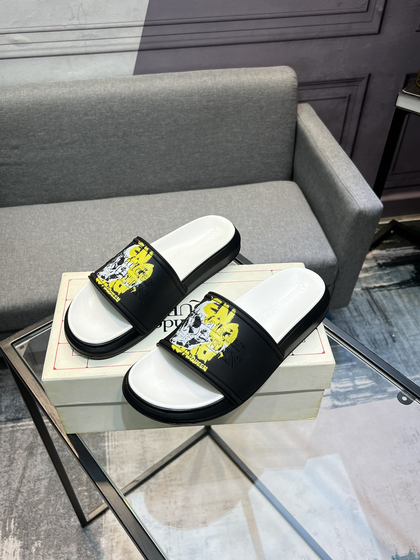 (precio real) - McQueen.MQ nueva pareja colorida zapatillas envió la suela original modelo privado, 