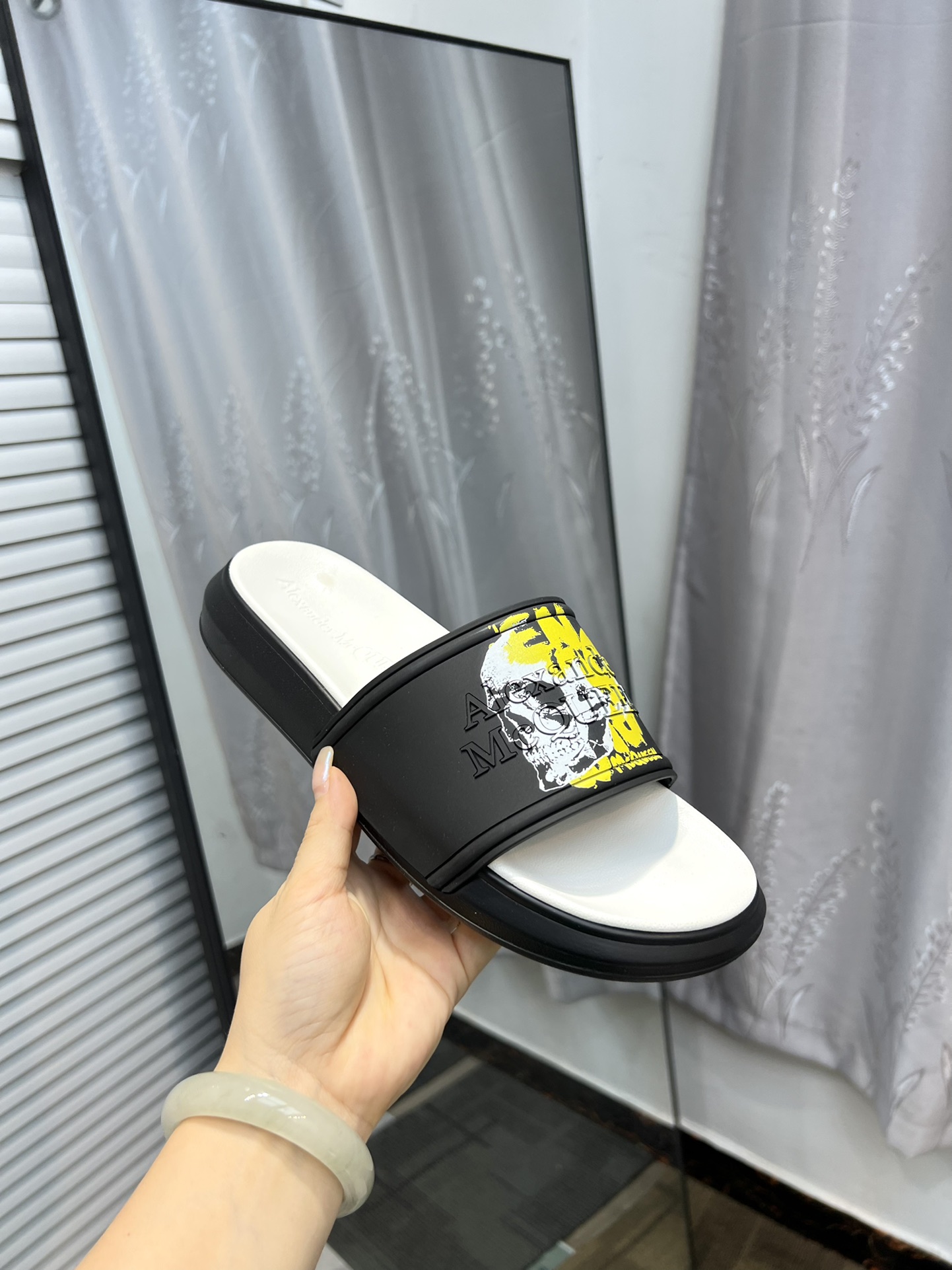 (precio real) - McQueen.MQ nueva pareja colorida zapatillas envió la suela original modelo privado, 
