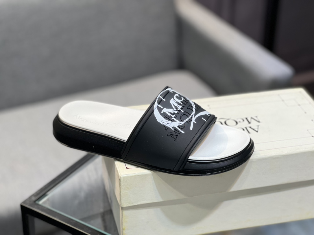 (precio real) - McQueen.MQ nueva pareja colorida zapatillas envió la suela original modelo privado, 