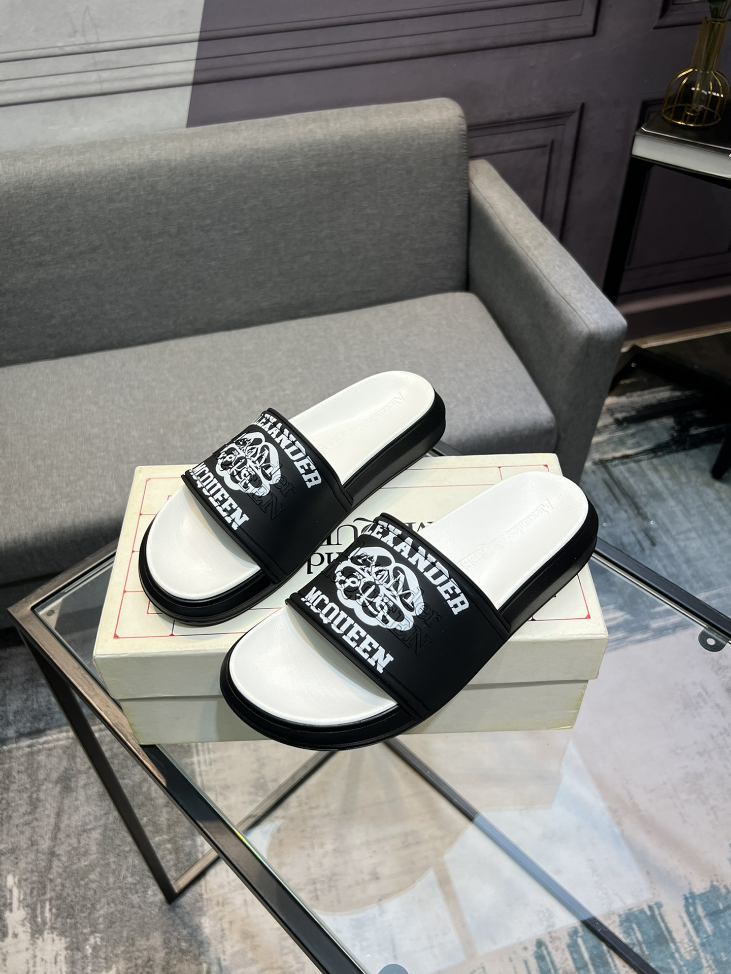 (precio real) - McQueen.MQ nueva pareja colorida zapatillas envió la suela original modelo privado, 