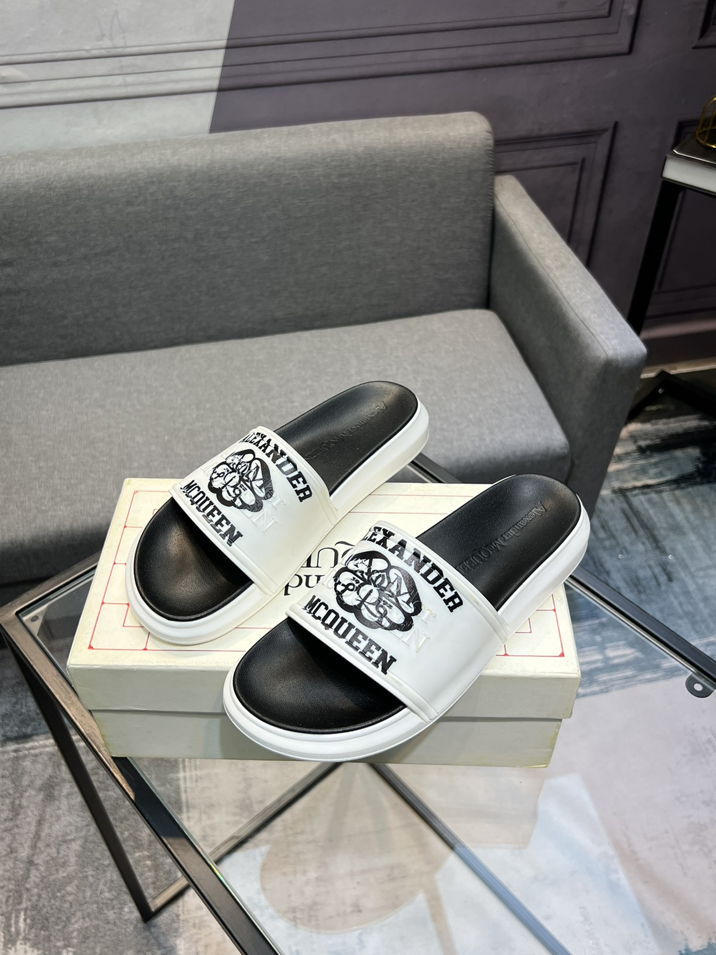 (precio real) - McQueen.MQ nueva pareja colorida zapatillas envió la suela original modelo privado, 