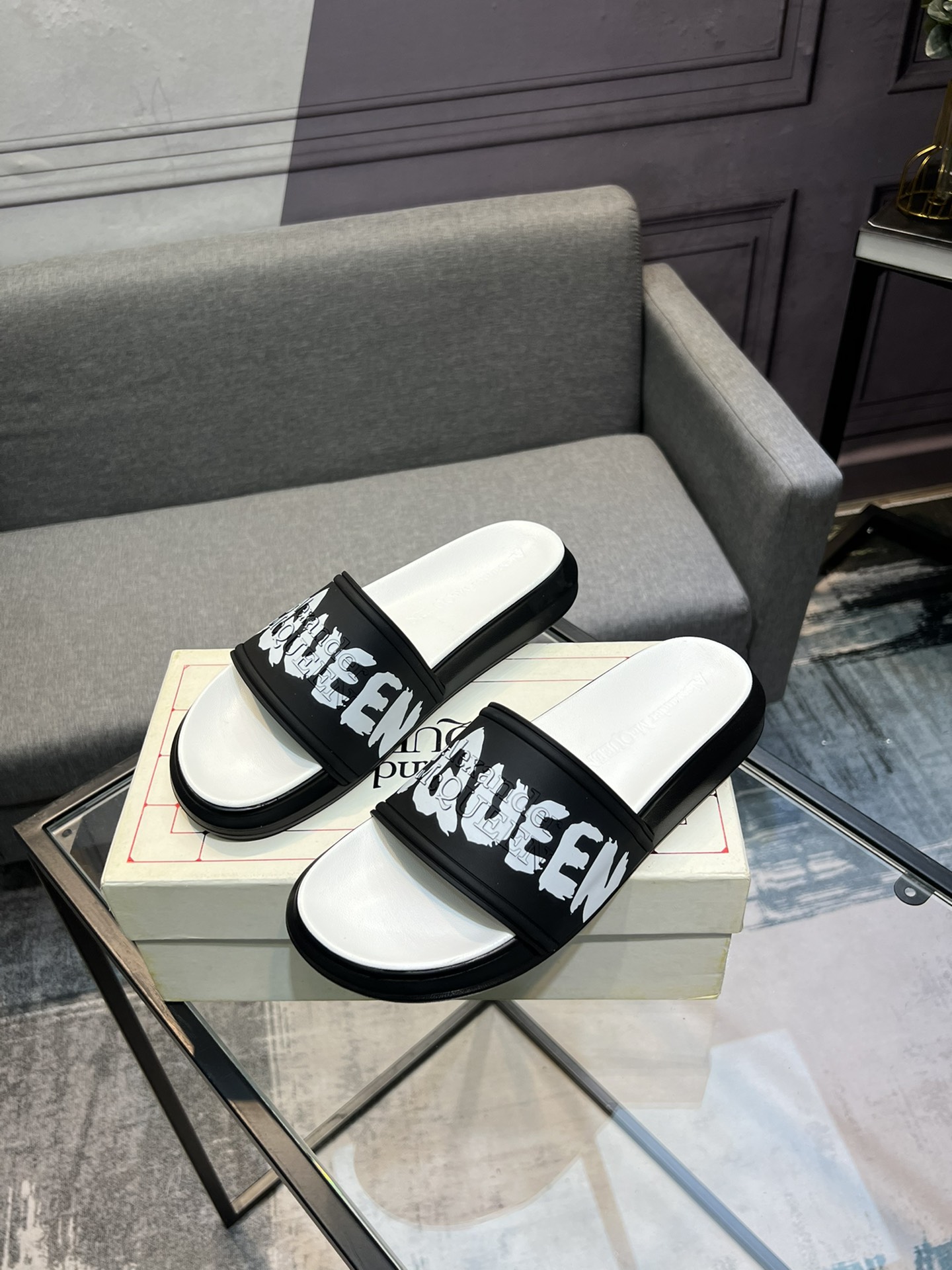 (precio real) - McQueen.MQ nueva pareja colorida zapatillas envió la suela original modelo privado, 