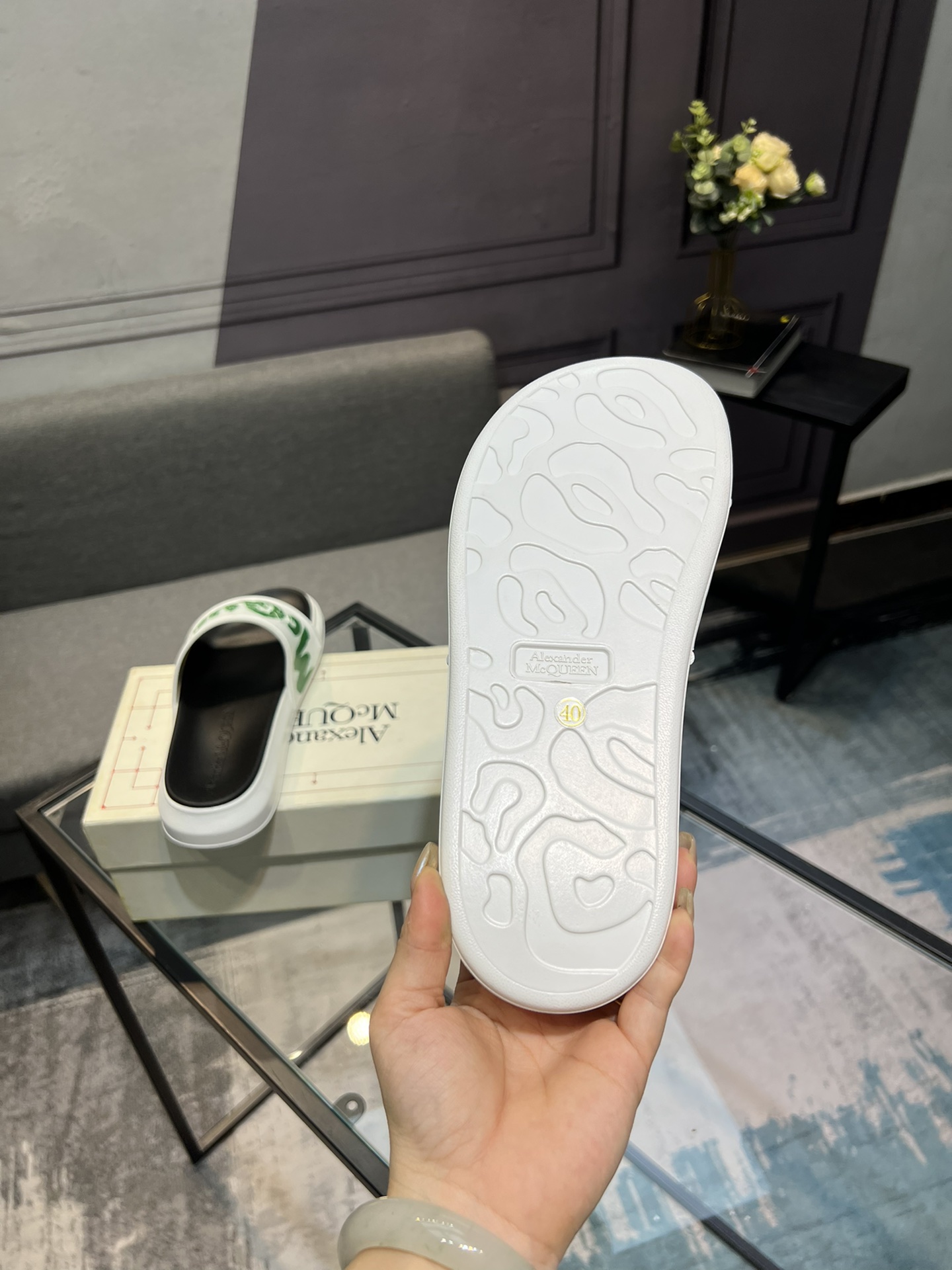(precio real) - McQueen.MQ nueva pareja colorida zapatillas envió la suela original modelo privado, 