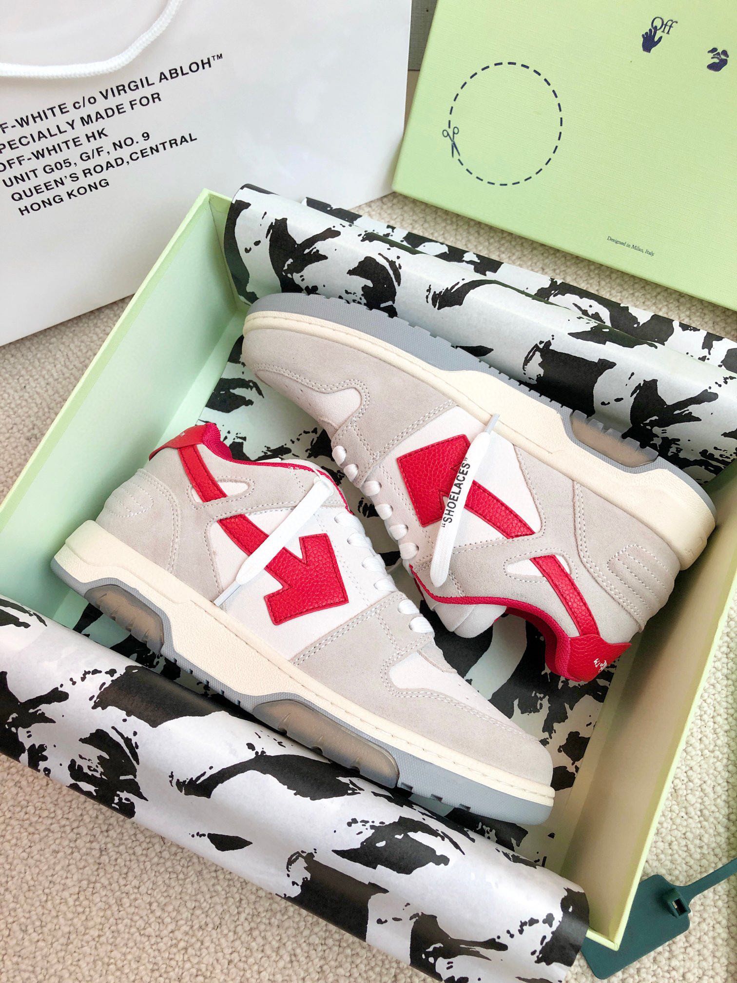 [Off - White Men