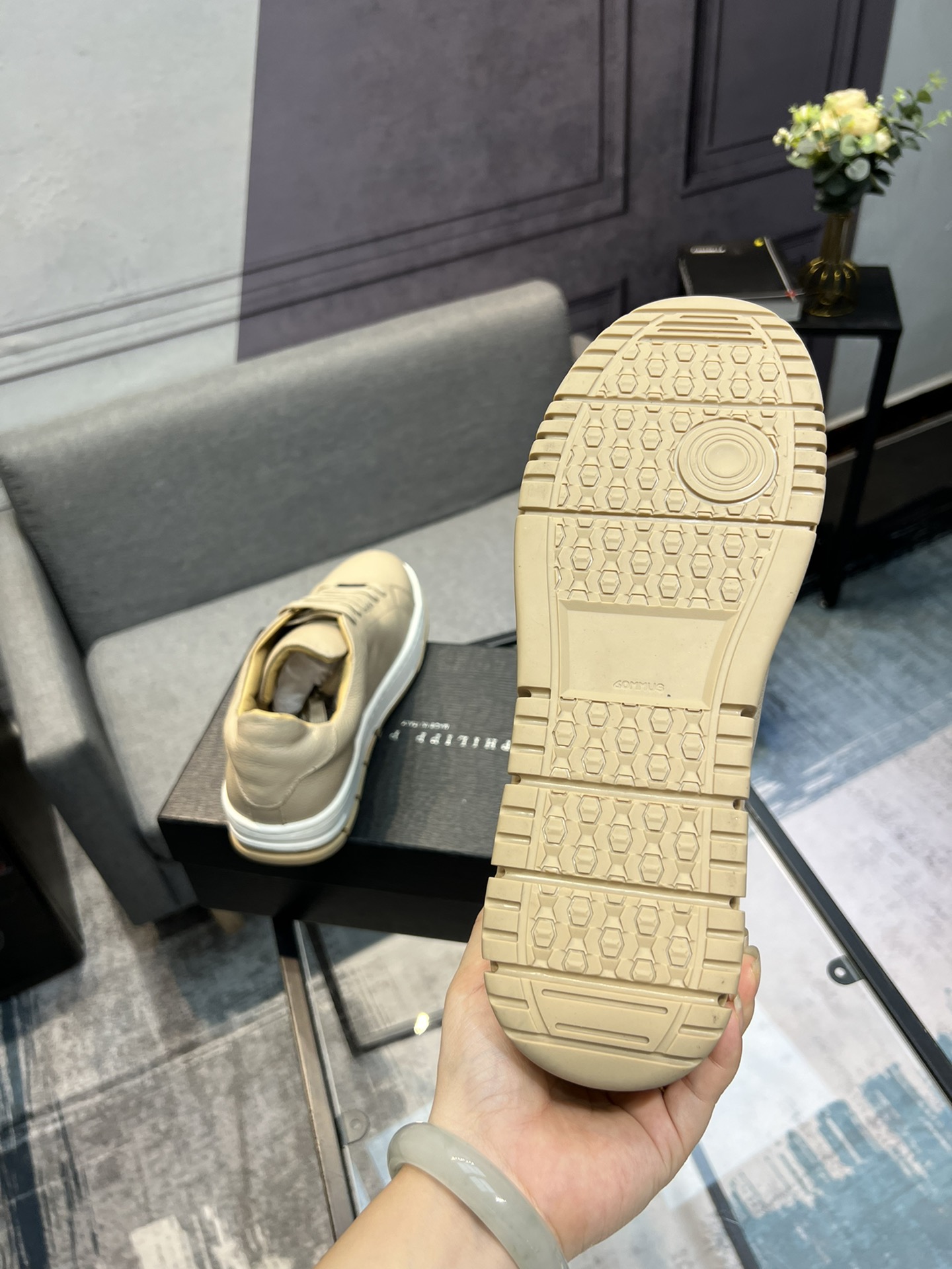 [PHILIPP PIEIN] (PHILIPP PIEIN) liderando la tendencia de las tendencias de la moda [fuerte] al lujo