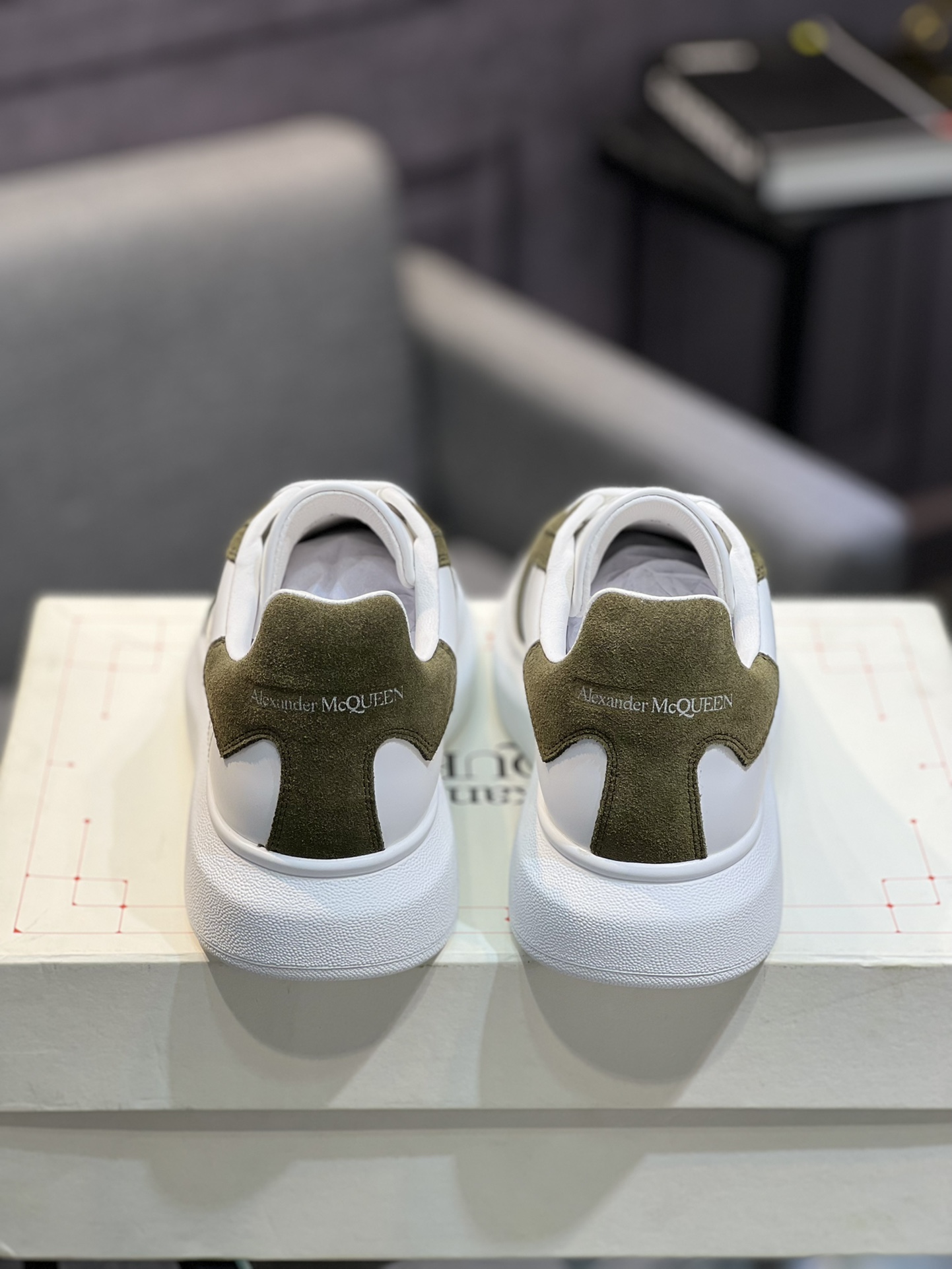 Alexander McQUEEN auténtico estallido demolición 1:1 superior McQueen cuero original blanco importad